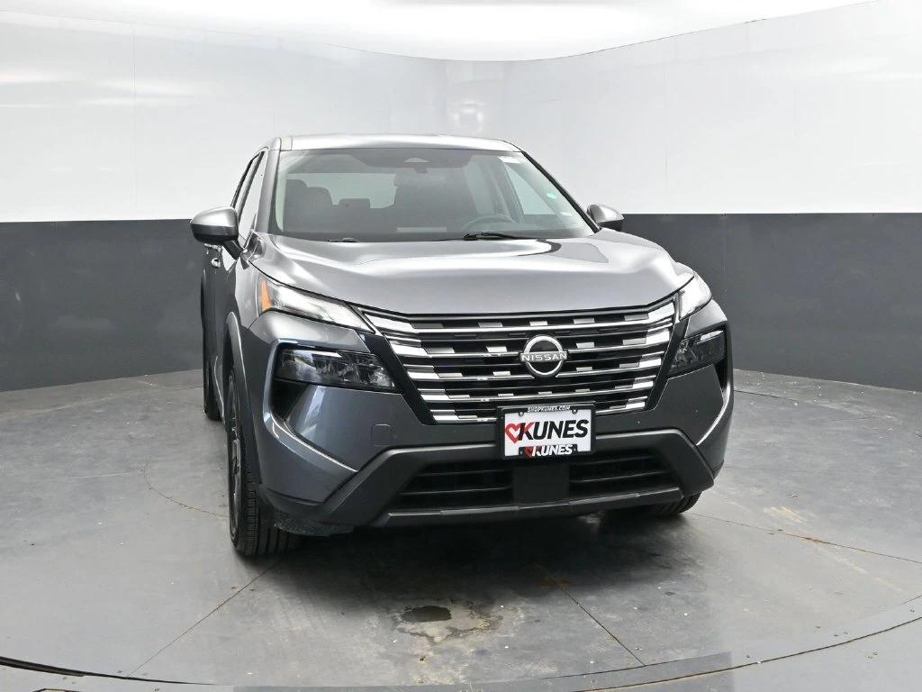 nissan rogue 2024 5N1BT3BA1RC702147 image nissan rogue 2024 5N1BT3BA1RC702147 image