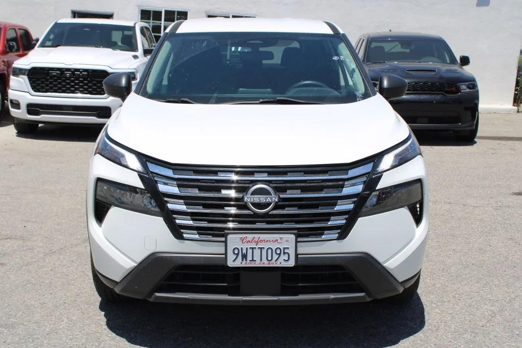nissan rogue 2024 5N1BT3AB5RC758473 image nissan rogue 2024 5N1BT3AB5RC758473 image