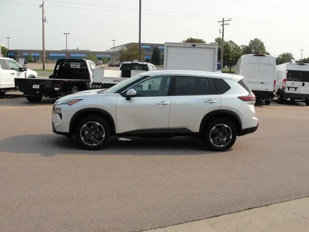 nissan rogue 2024 5N1BT3BBXRC752988 image nissan rogue 2024 5N1BT3BBXRC752988 image