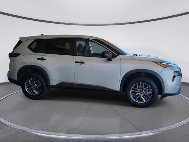 nissan rogue 2024 5N1BT3AB5RC747750 image nissan rogue 2024 5N1BT3AB5RC747750 image