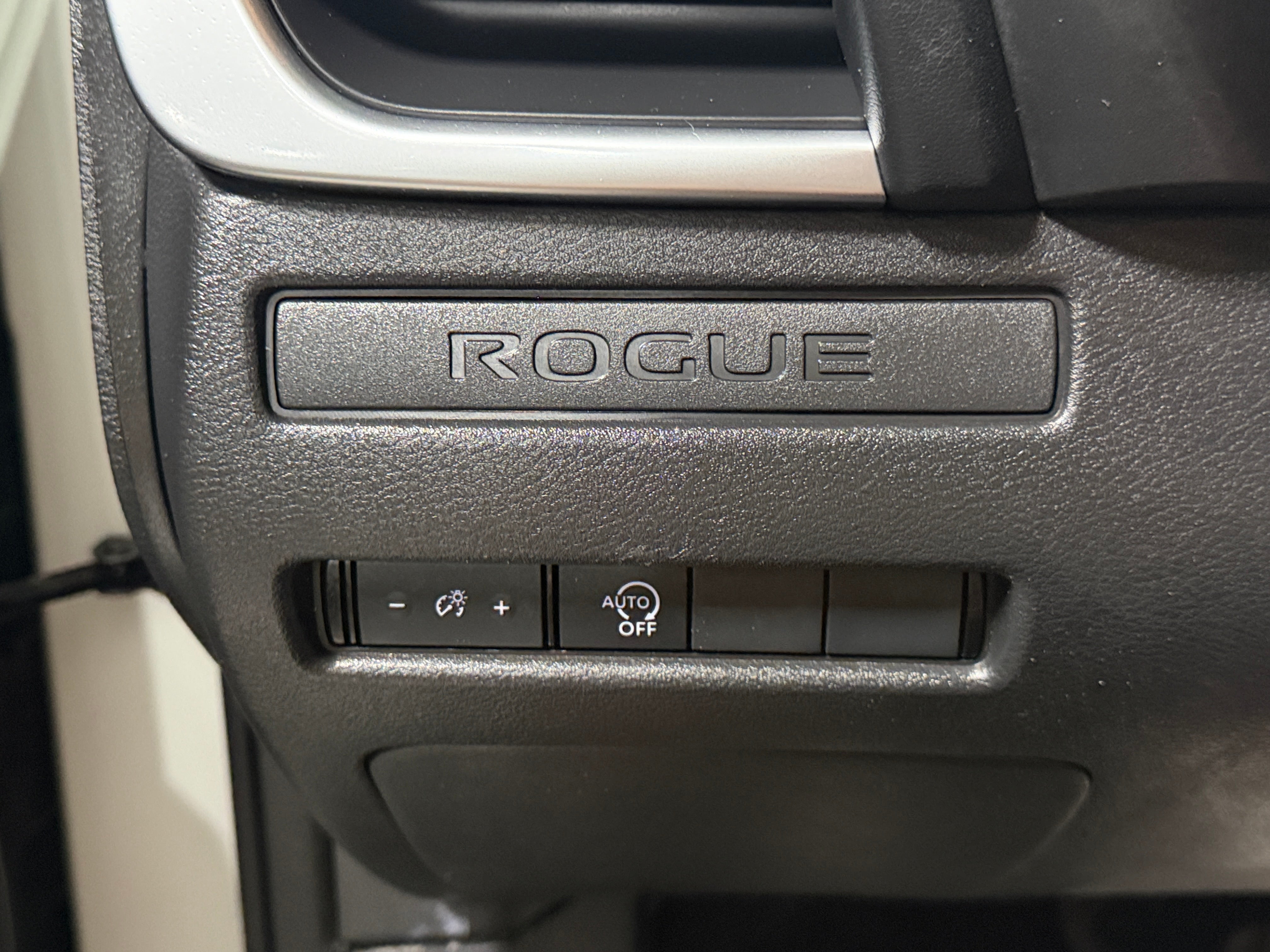 nissan rogue 2024 5N1BT3AB2RC679018 image nissan rogue 2024 5N1BT3AB2RC679018 image