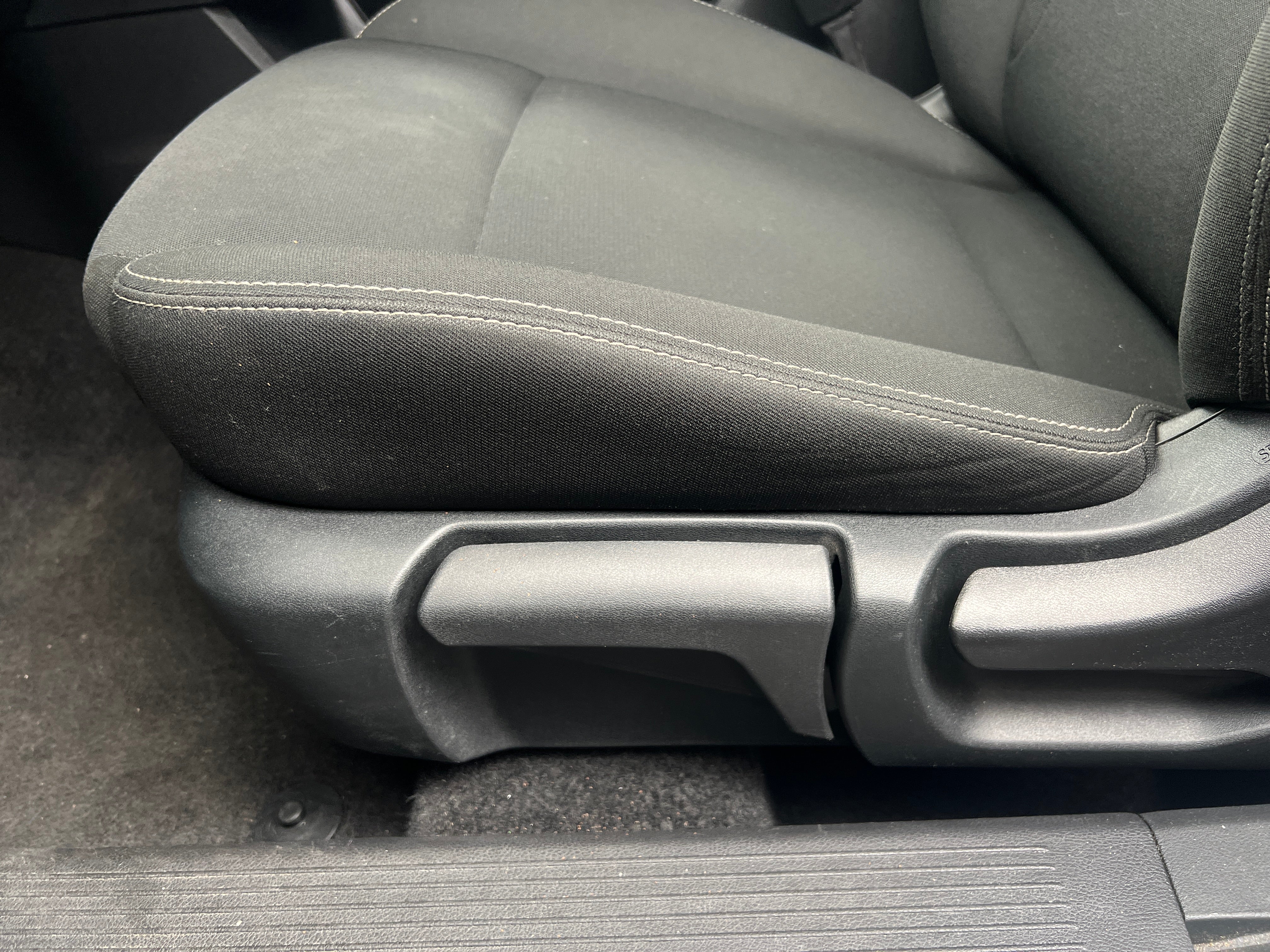 nissan rogue 2024 5N1BT3AB0RC747719 image nissan rogue 2024 5N1BT3AB0RC747719 image