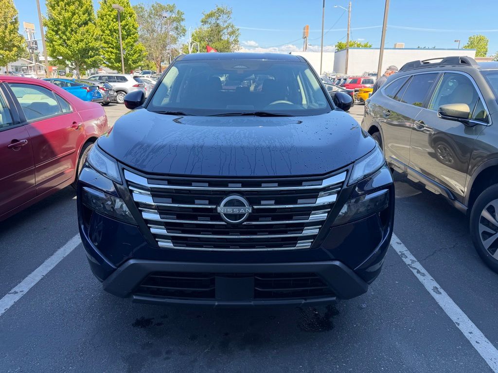 nissan rogue 2024 5N1BT3BA7RC670448 image nissan rogue 2024 5N1BT3BA7RC670448 image