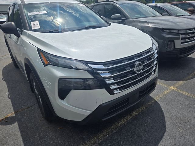nissan rogue 2024 5N1BT3AA5RC717865 image nissan rogue 2024 5N1BT3AA5RC717865 image