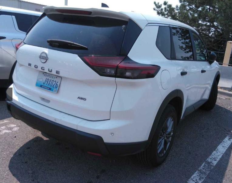 nissan rogue 2024 5N1BT3AB1RC696991 image nissan rogue 2024 5N1BT3AB1RC696991 image