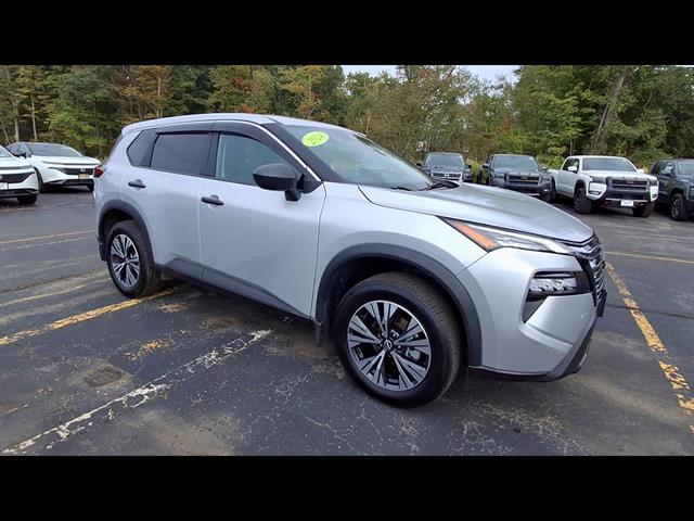 nissan rogue 2024 5N1BT3AB2RC690729 image nissan rogue 2024 5N1BT3AB2RC690729 image