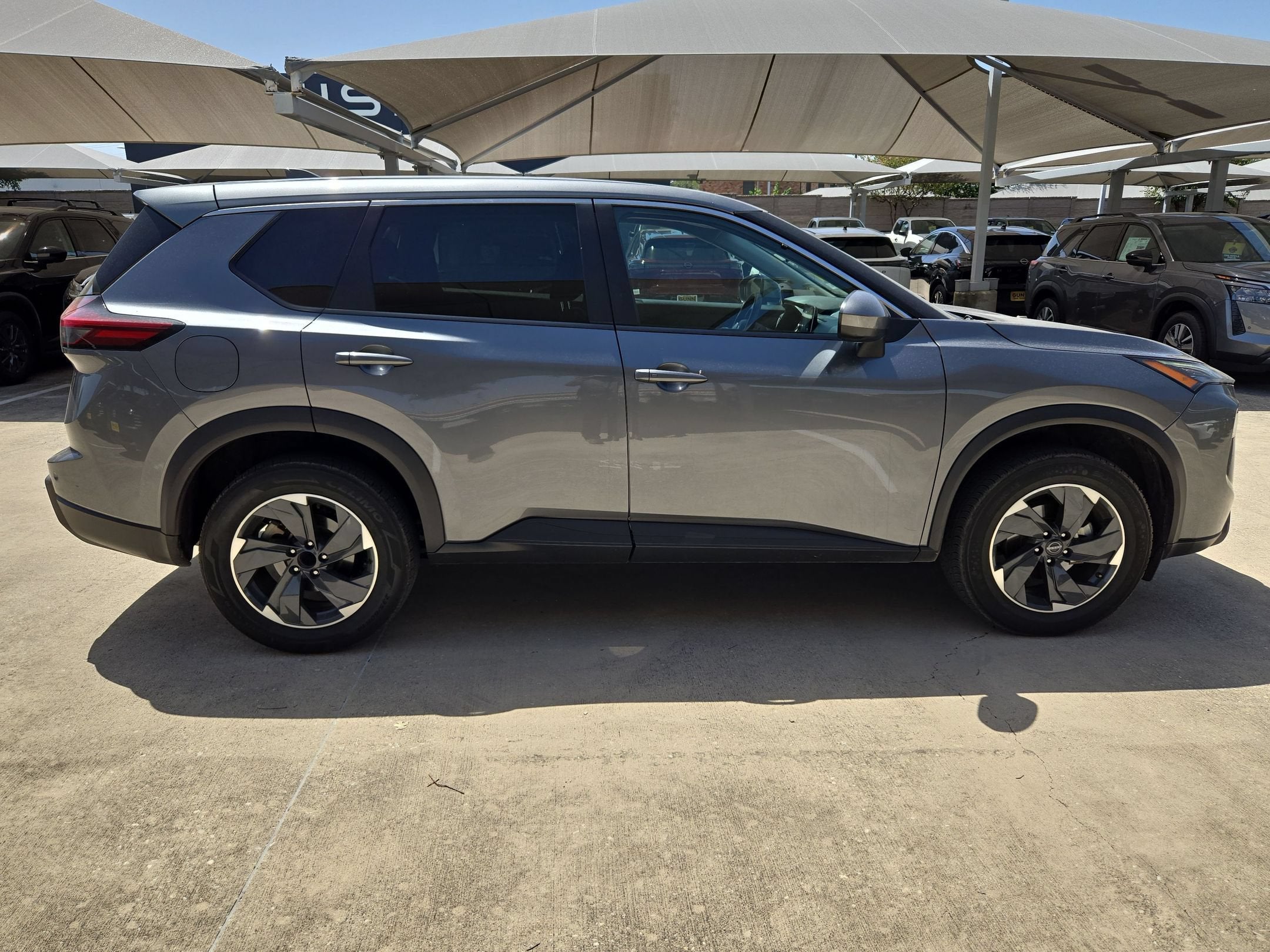 nissan rogue 2024 5N1BT3BA9RC703773 image nissan rogue 2024 5N1BT3BA9RC703773 image