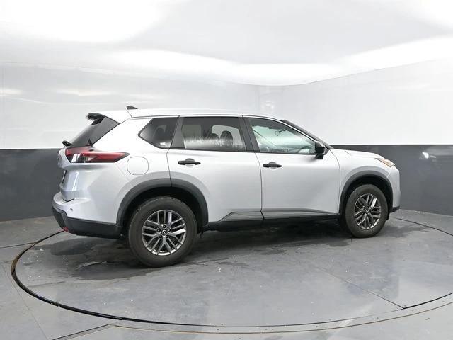 nissan rogue 2024 5N1BT3AAXRC729588 image nissan rogue 2024 5N1BT3AAXRC729588 image