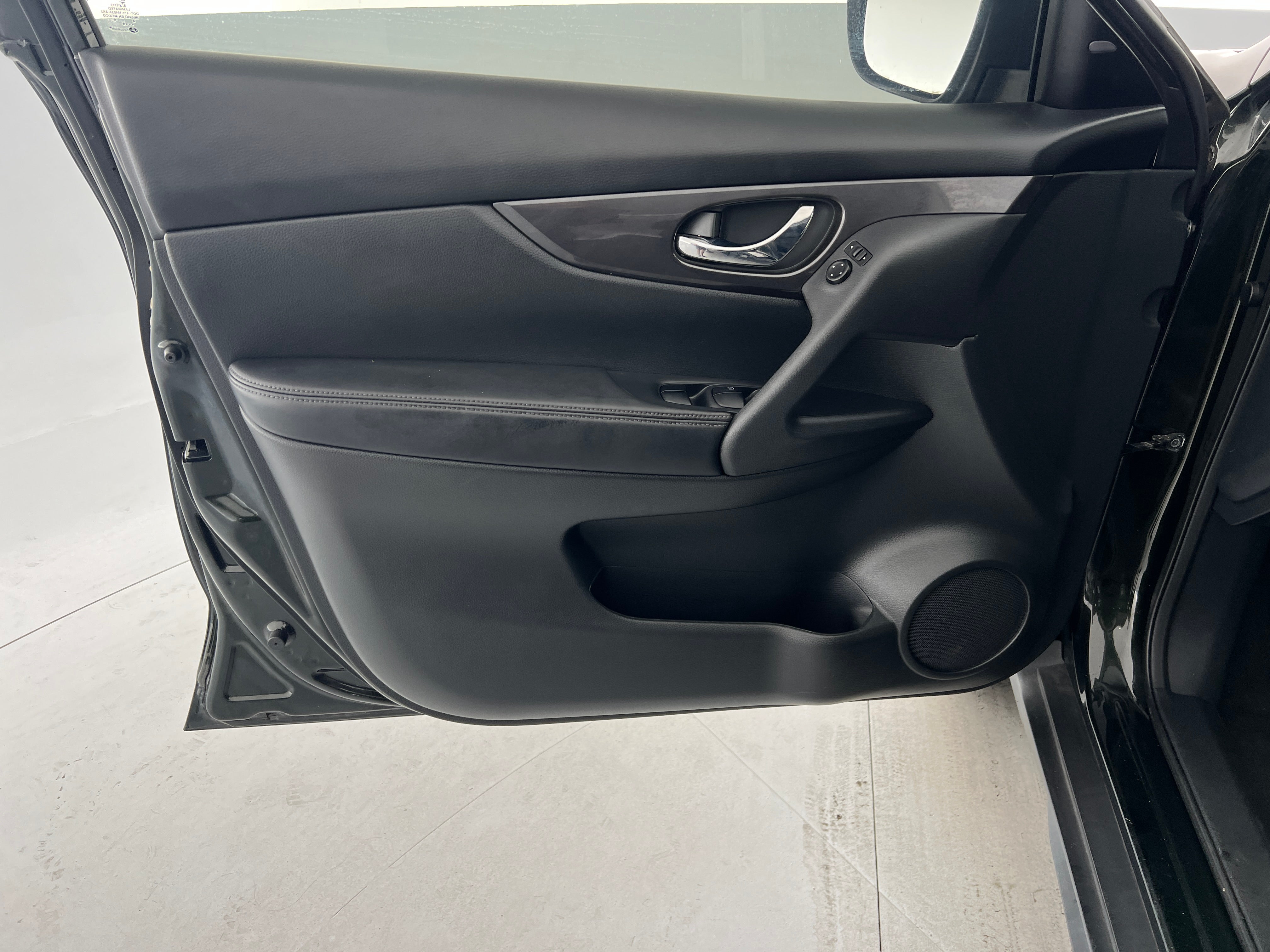 nissan rogue 2020 5N1AT2MT3LC705711 image nissan rogue 2020 5N1AT2MT3LC705711 image