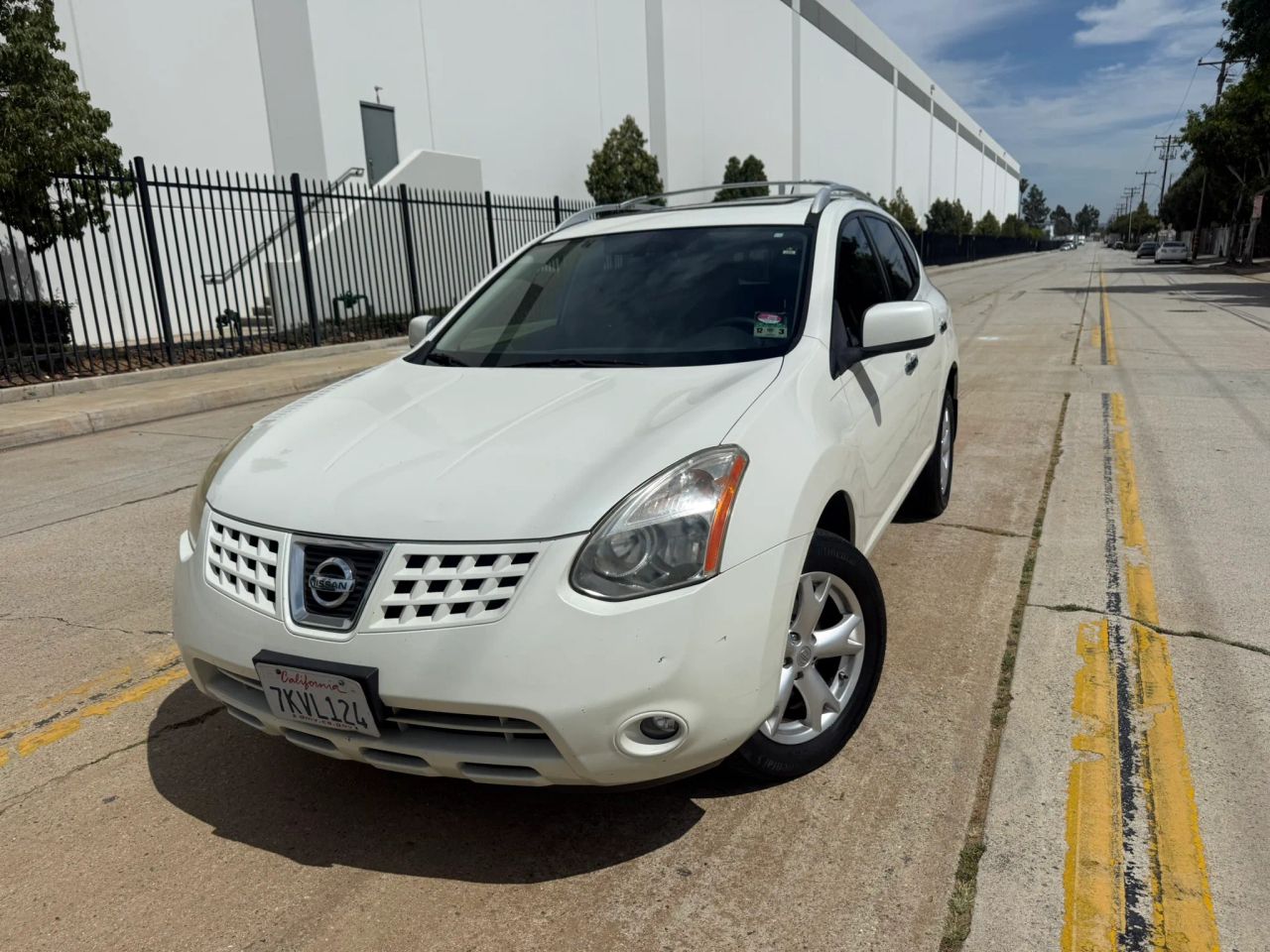 nissan rogue 2010 JN8AS5MT2AW502124 image nissan rogue 2010 JN8AS5MT2AW502124 image