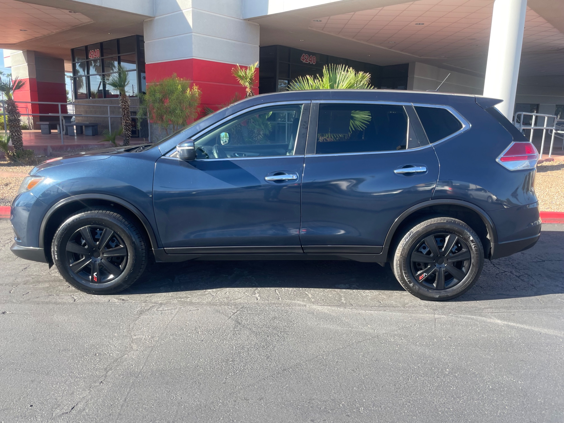 nissan rogue 2015 5N1AT2MK5FC866931 image nissan rogue 2015 5N1AT2MK5FC866931 image