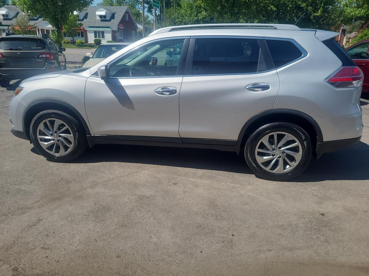 nissan rogue 2015 5N1AT2MV7FC899312 image nissan rogue 2015 5N1AT2MV7FC899312 image