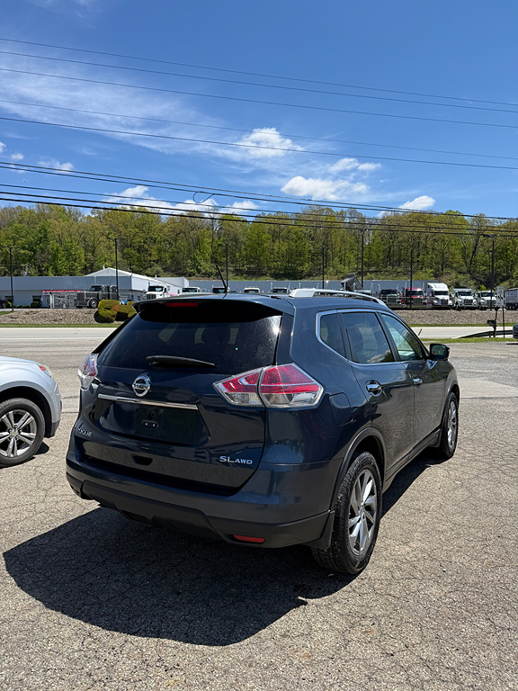 nissan rogue 2015 5N1AT2MV7FC765383 image nissan rogue 2015 5N1AT2MV7FC765383 image