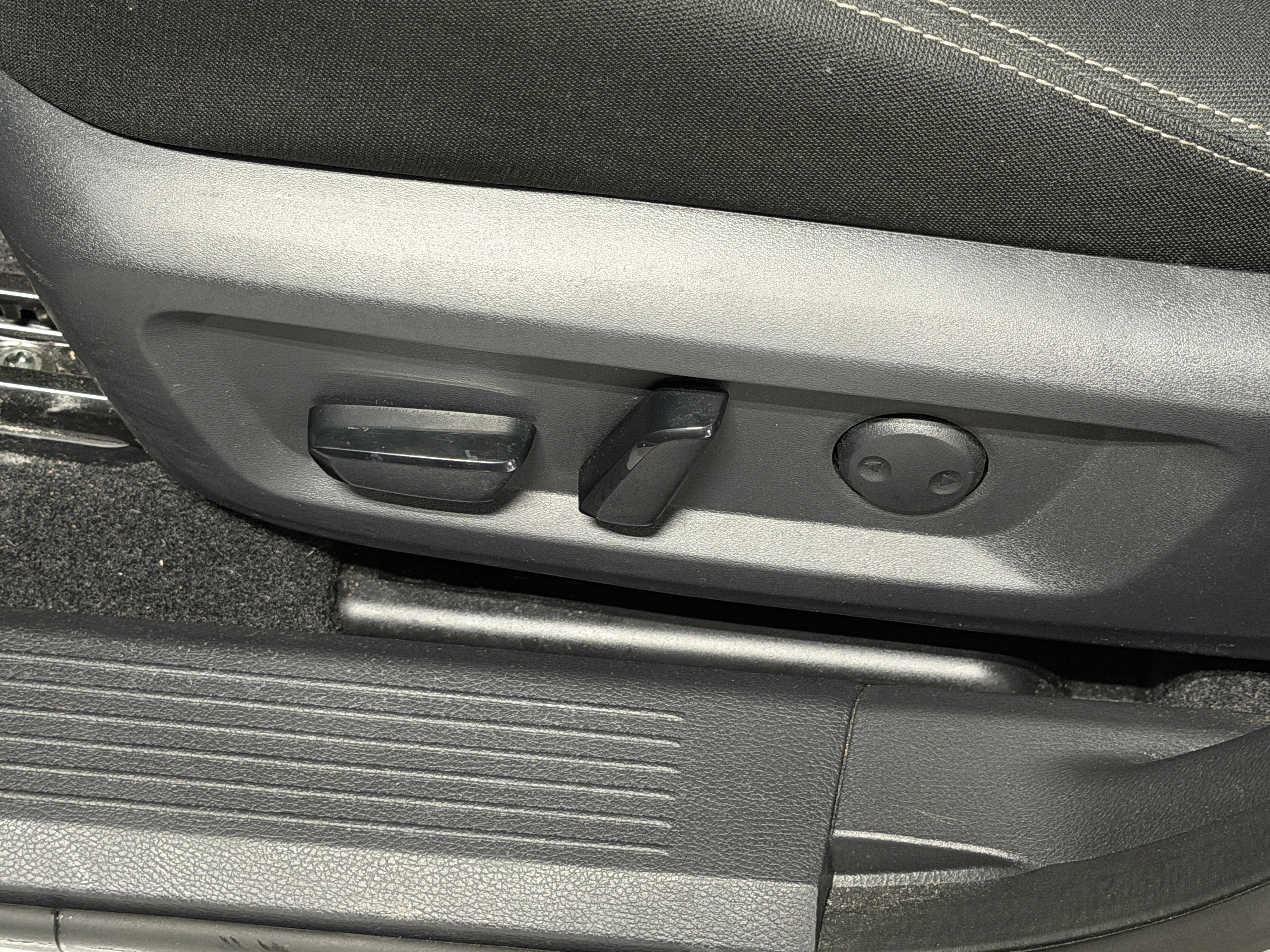 nissan rogue 2022 5N1BT3BA1NC709576 image nissan rogue 2022 5N1BT3BA1NC709576 image