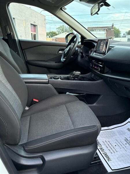 nissan rogue 2022 5N1BT3BB9NC720575 image nissan rogue 2022 5N1BT3BB9NC720575 image