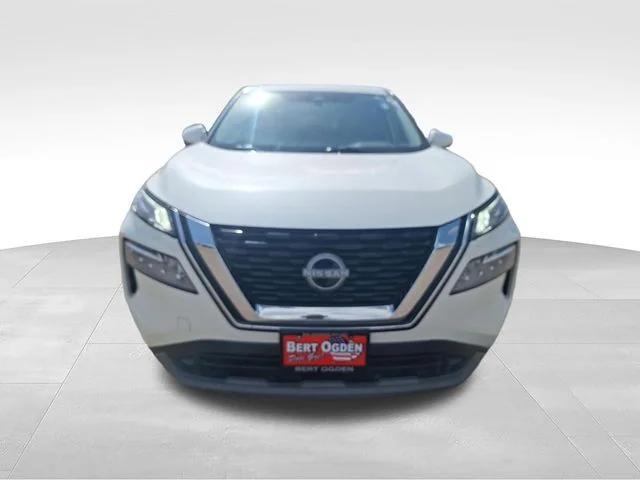 nissan rogue 2022 5N1BT3BA4NC690814 image nissan rogue 2022 5N1BT3BA4NC690814 image