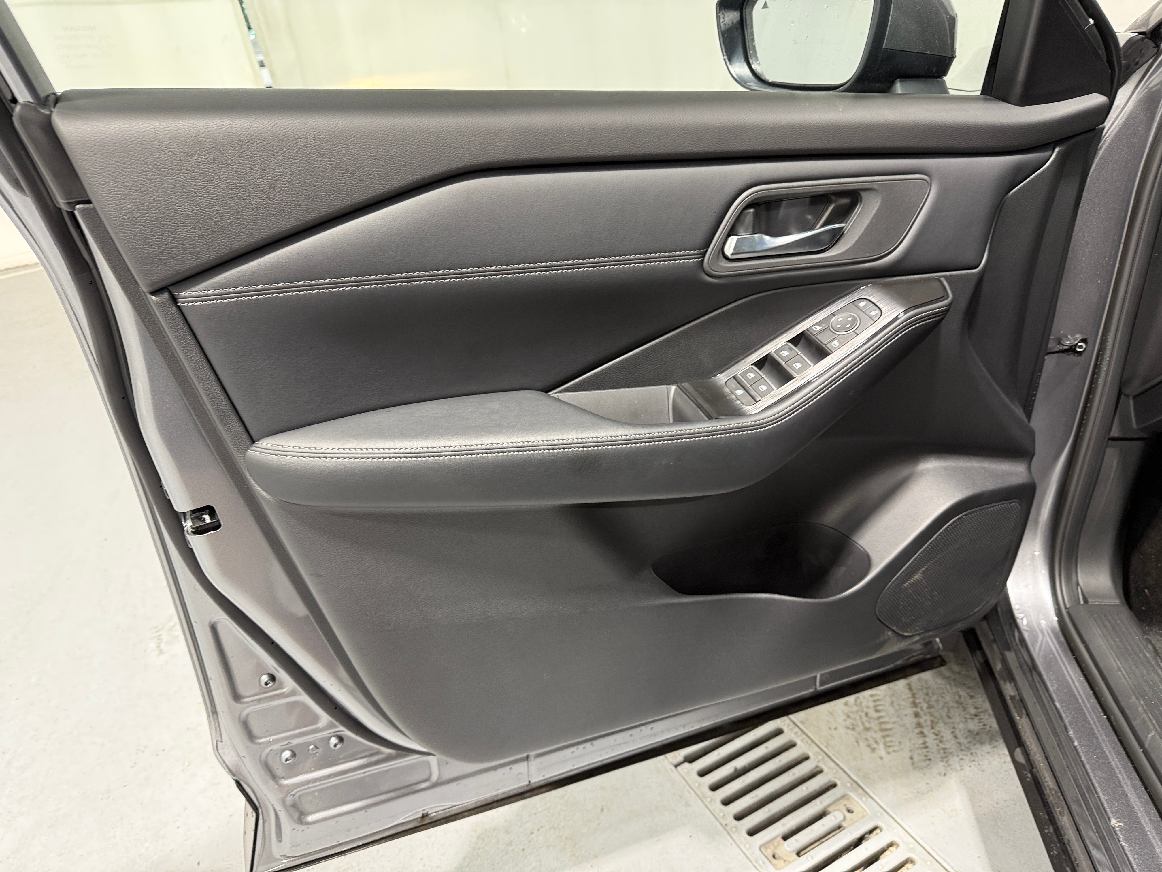 nissan rogue 2025 JN8BT3CA8SW001293 image nissan rogue 2025 JN8BT3CA8SW001293 image