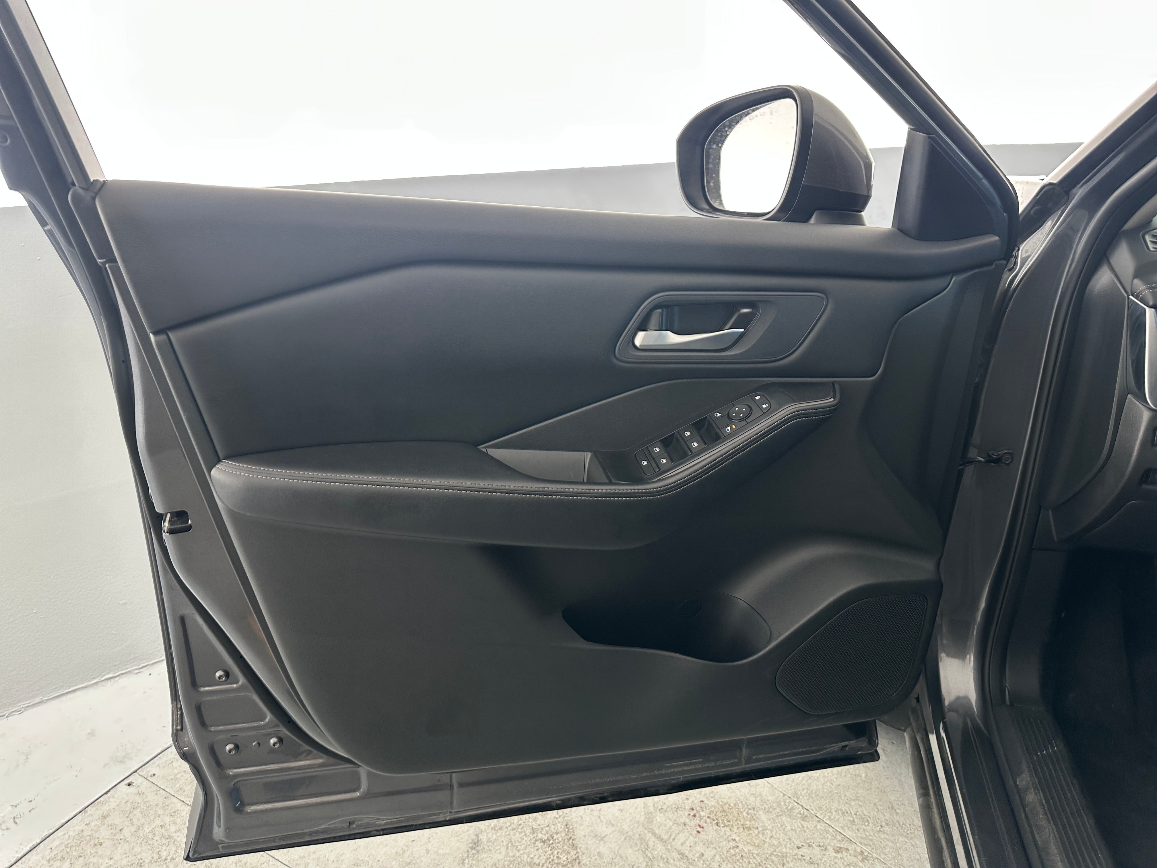 nissan rogue 2025 5N1BT3BB9SC774034 image nissan rogue 2025 5N1BT3BB9SC774034 image