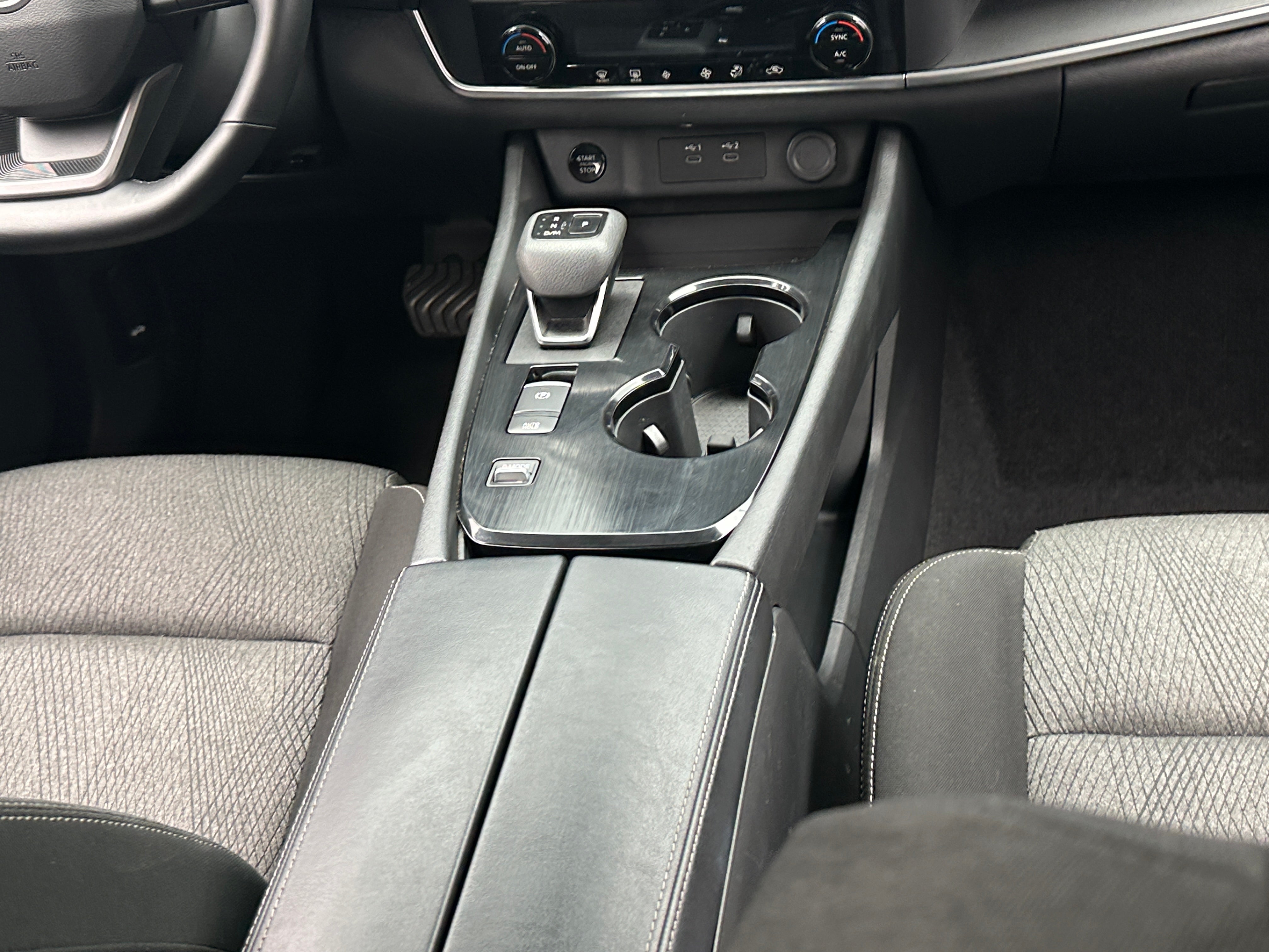 nissan rogue 2025 5N1BT3BA9SC826611 image nissan rogue 2025 5N1BT3BA9SC826611 image