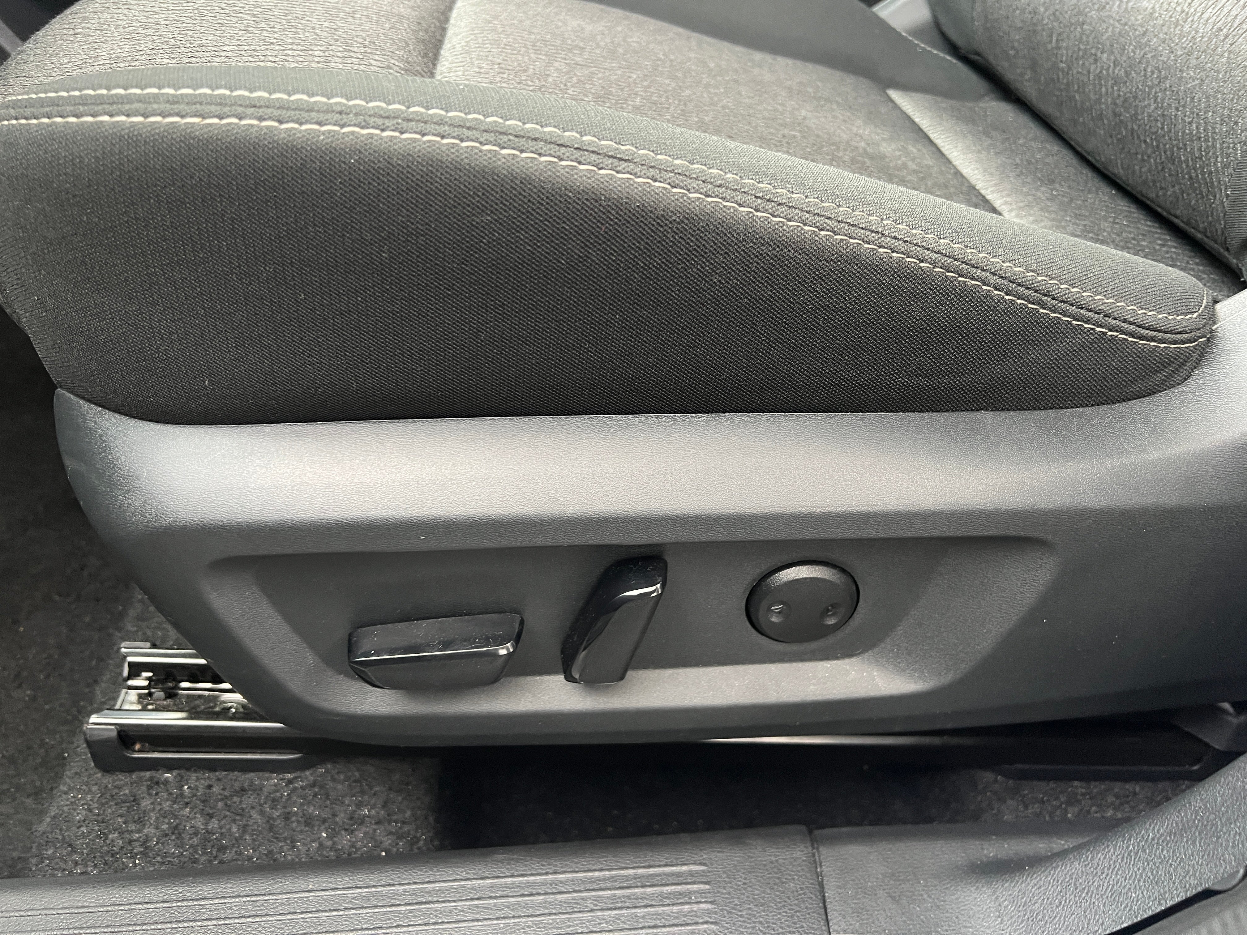 nissan rogue 2025 5N1BT3BA0SC821328 image nissan rogue 2025 5N1BT3BA0SC821328 image