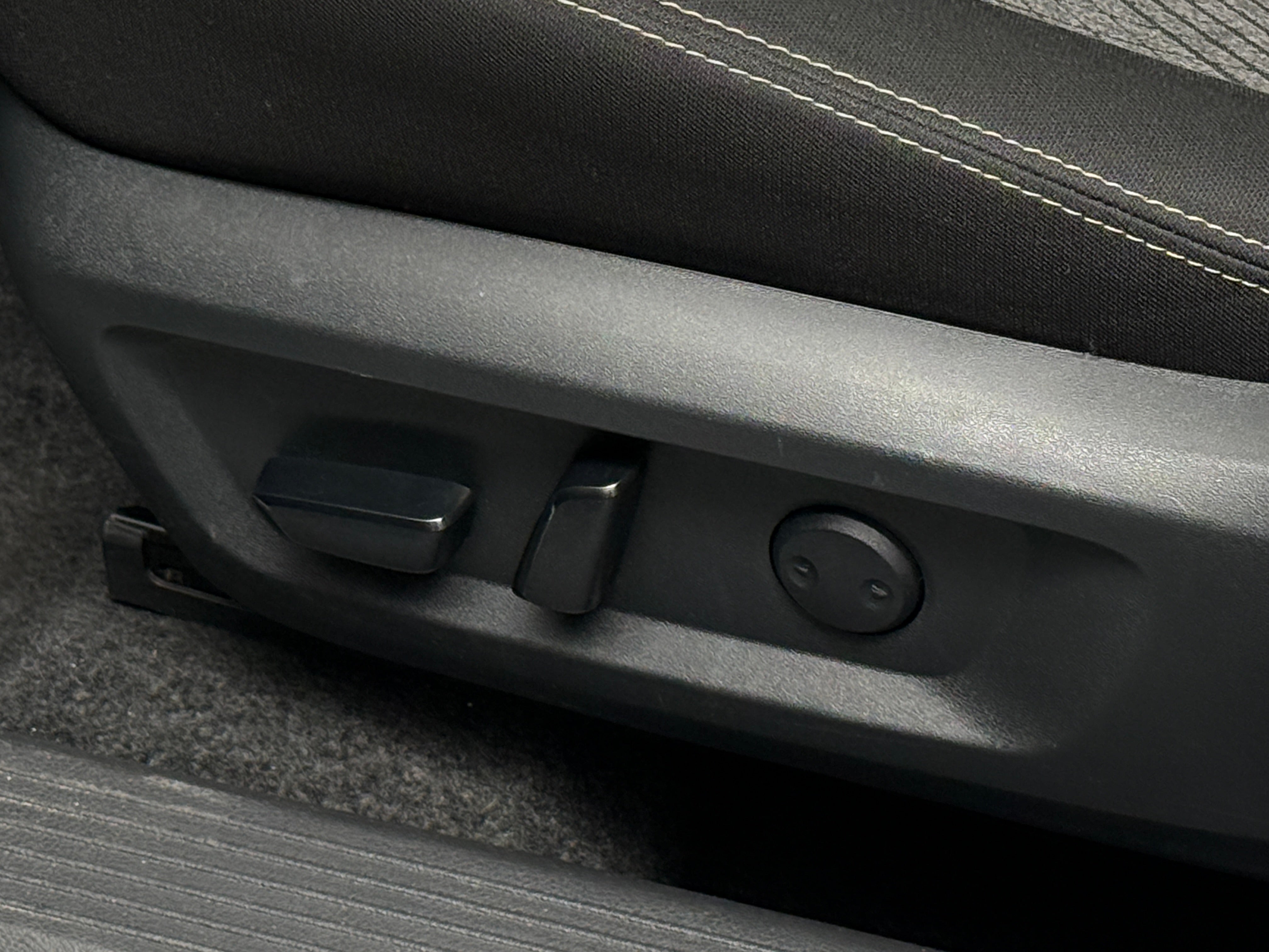 nissan rogue 2025 5N1BT3BA1SC772401 image nissan rogue 2025 5N1BT3BA1SC772401 image