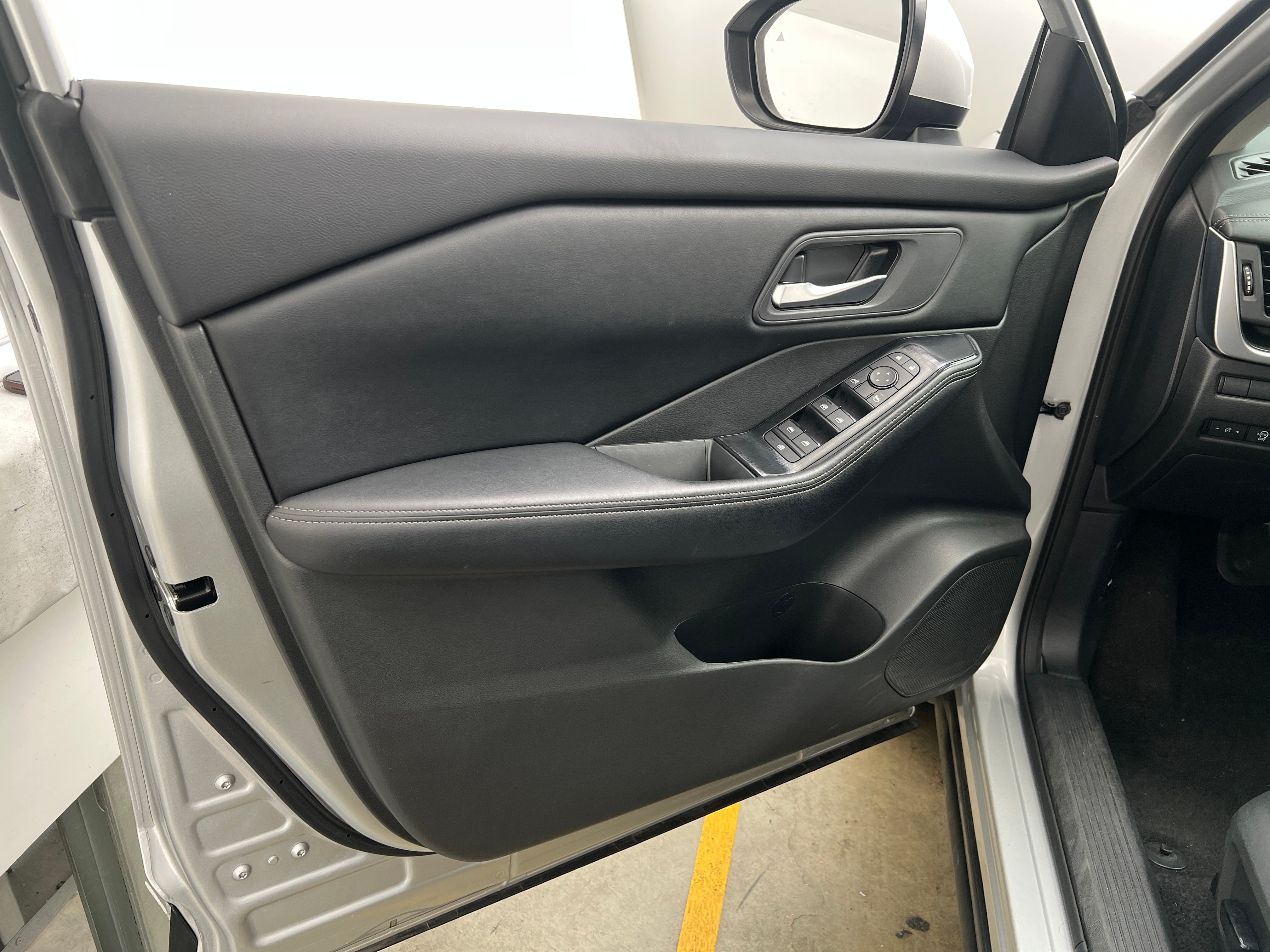 nissan rogue 2025 5N1BT3BB2SC788289 image nissan rogue 2025 5N1BT3BB2SC788289 image