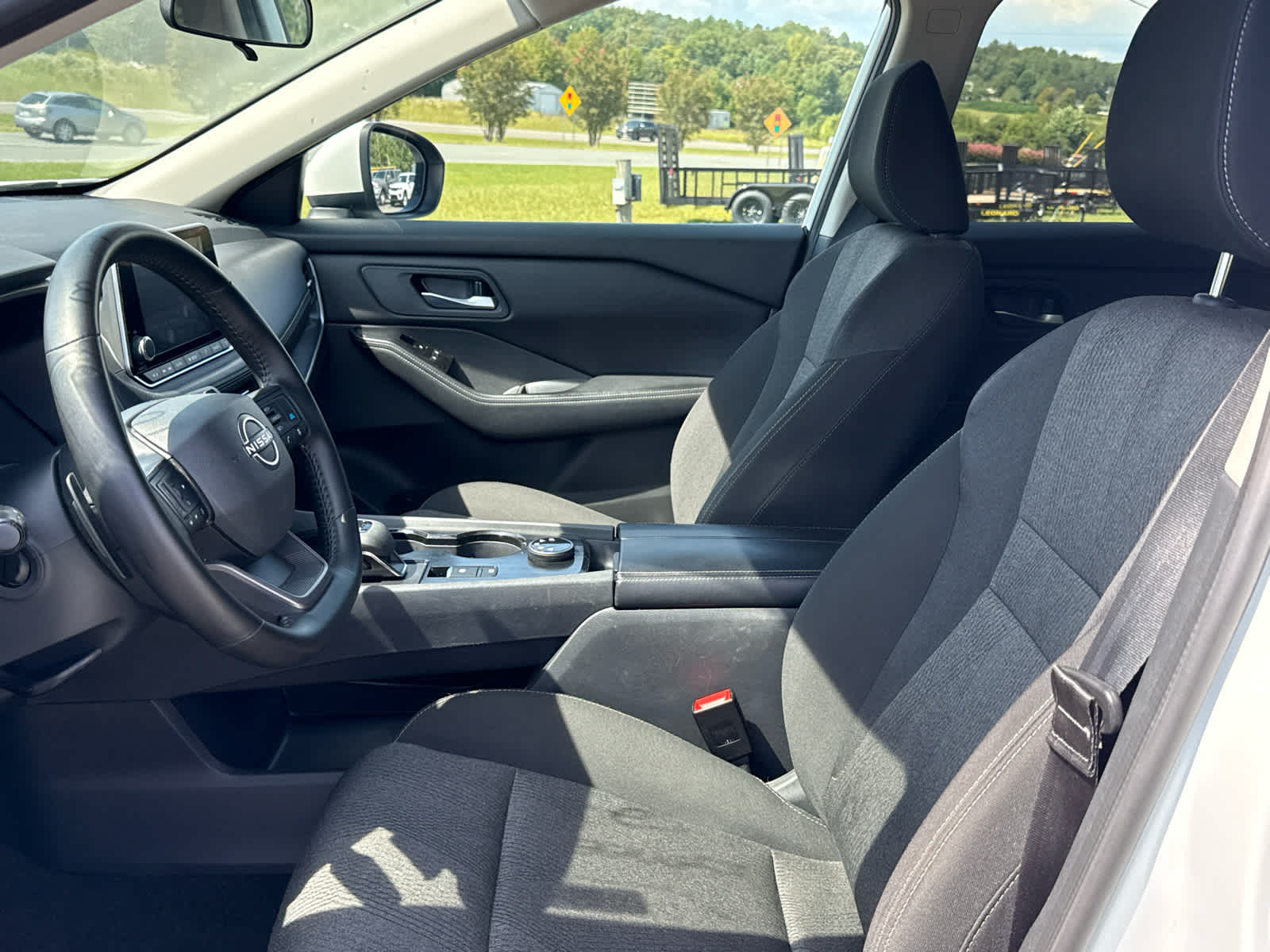nissan rogue 2025 5N1BT3BB9SC823216 image nissan rogue 2025 5N1BT3BB9SC823216 image