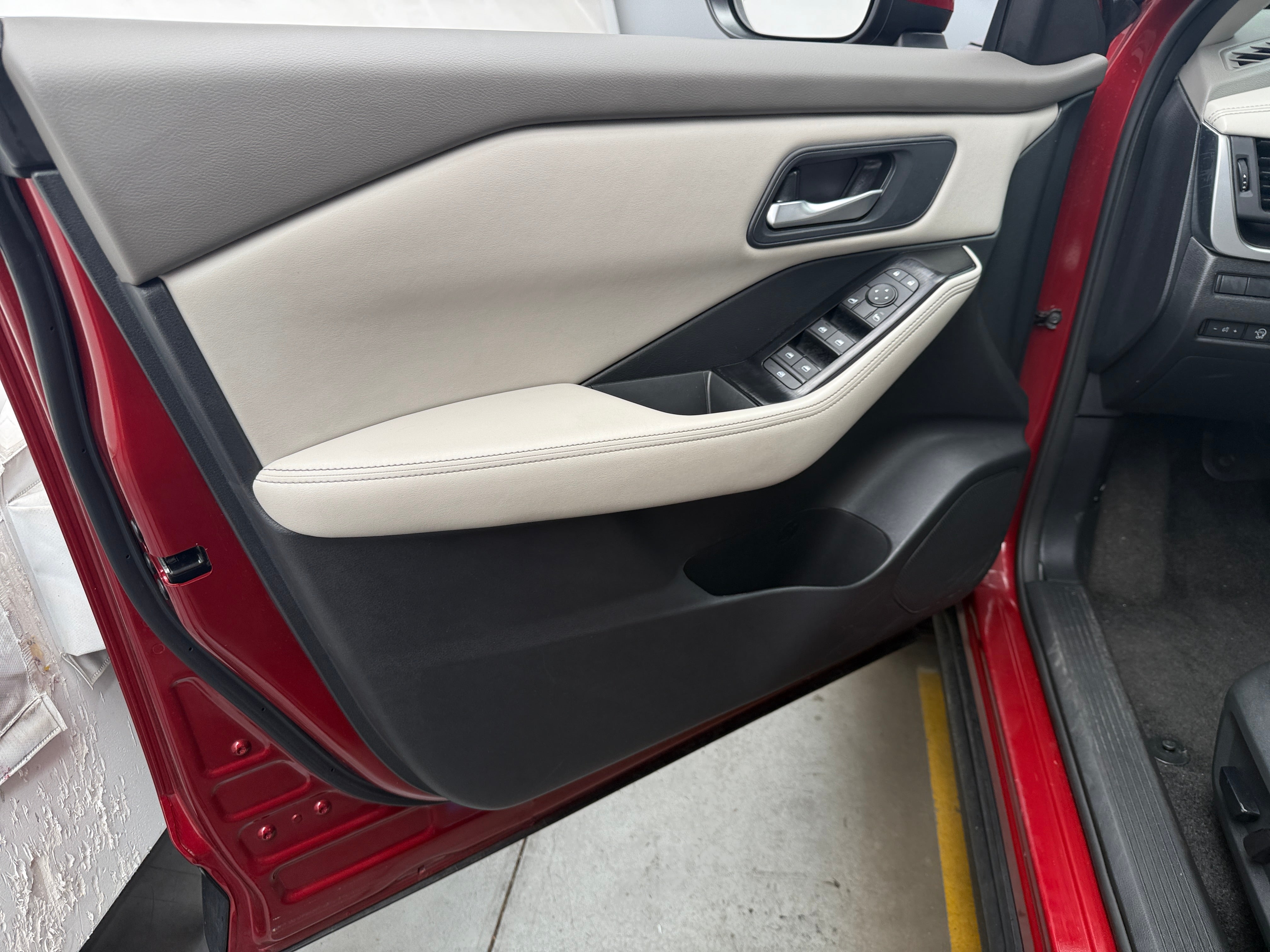 nissan rogue 2025 5N1BT3BB2SC773226 image nissan rogue 2025 5N1BT3BB2SC773226 image
