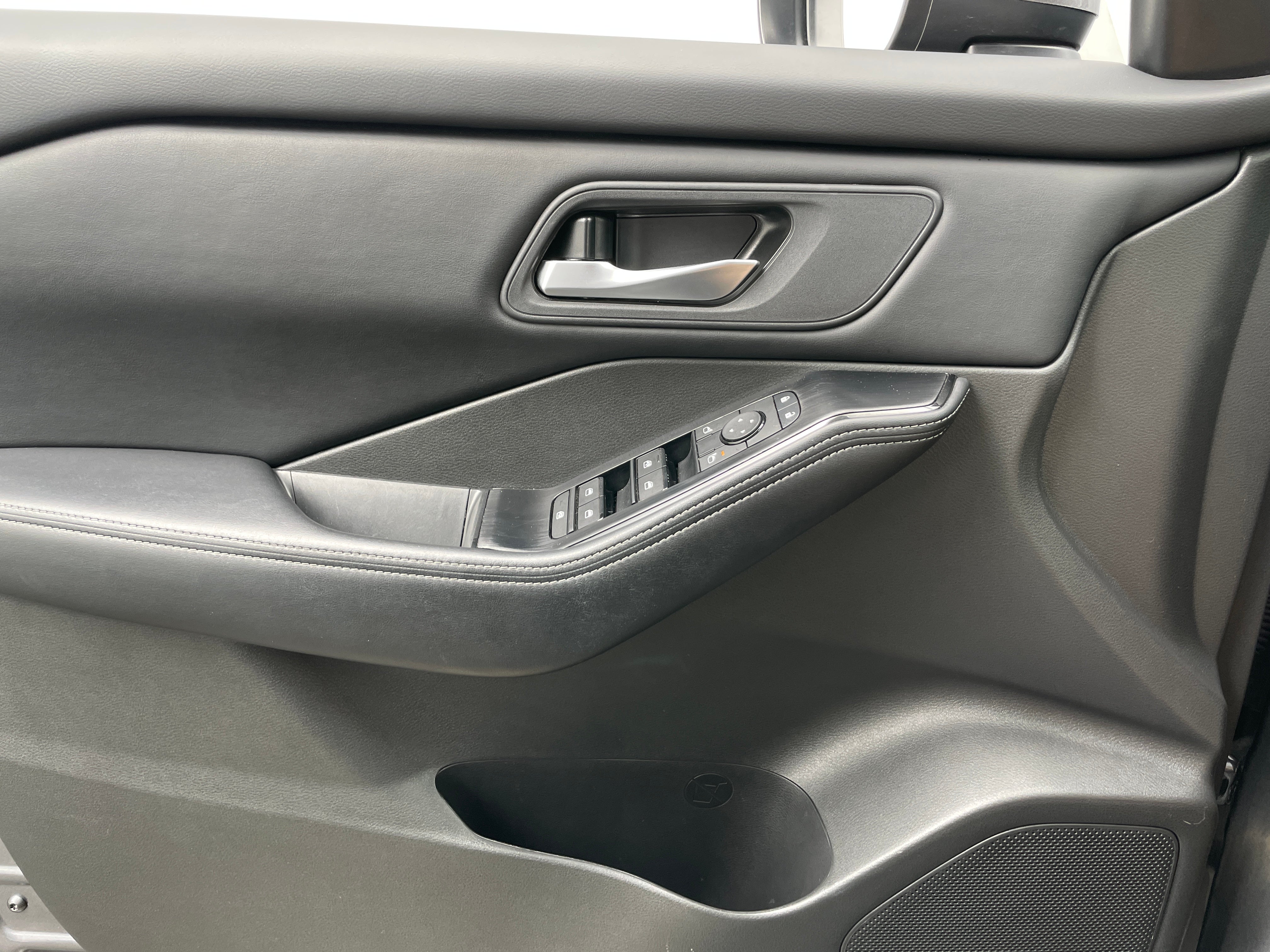 nissan rogue 2025 5N1BT3BB8SC837818 image nissan rogue 2025 5N1BT3BB8SC837818 image