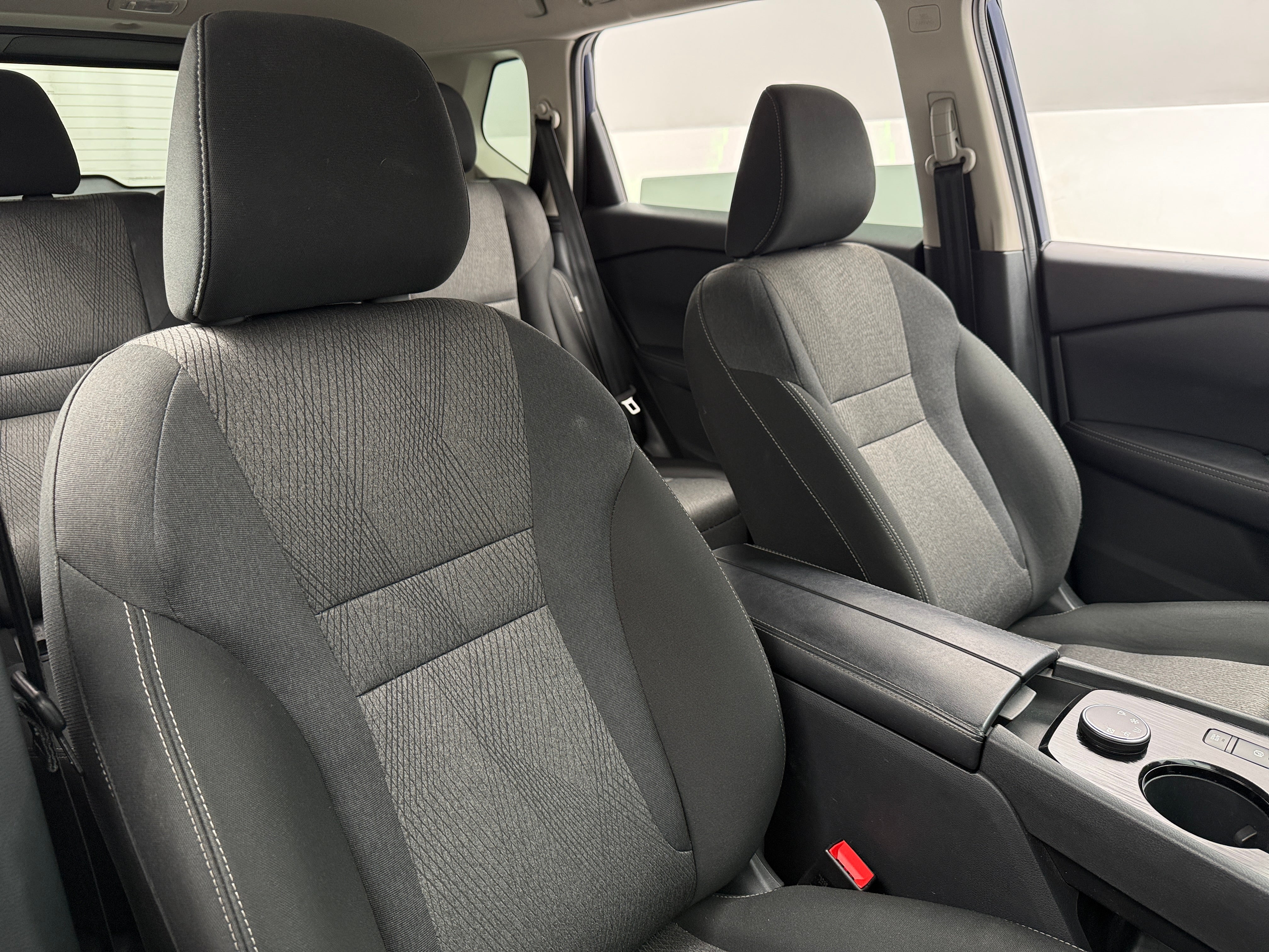 nissan rogue 2025 5N1BT3BB1SC829835 image nissan rogue 2025 5N1BT3BB1SC829835 image