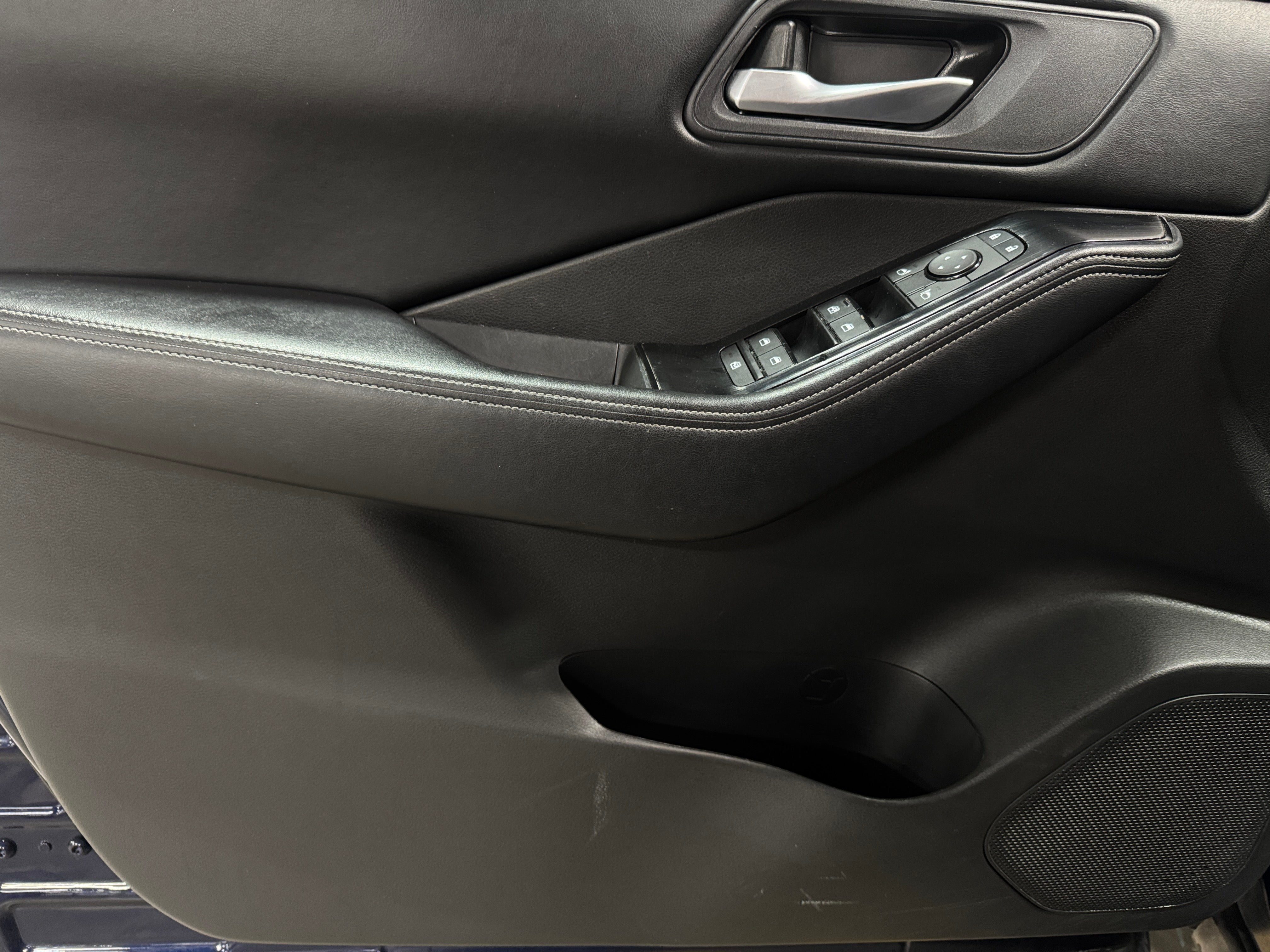 nissan rogue 2025 5N1BT3BA2SC770592 image nissan rogue 2025 5N1BT3BA2SC770592 image