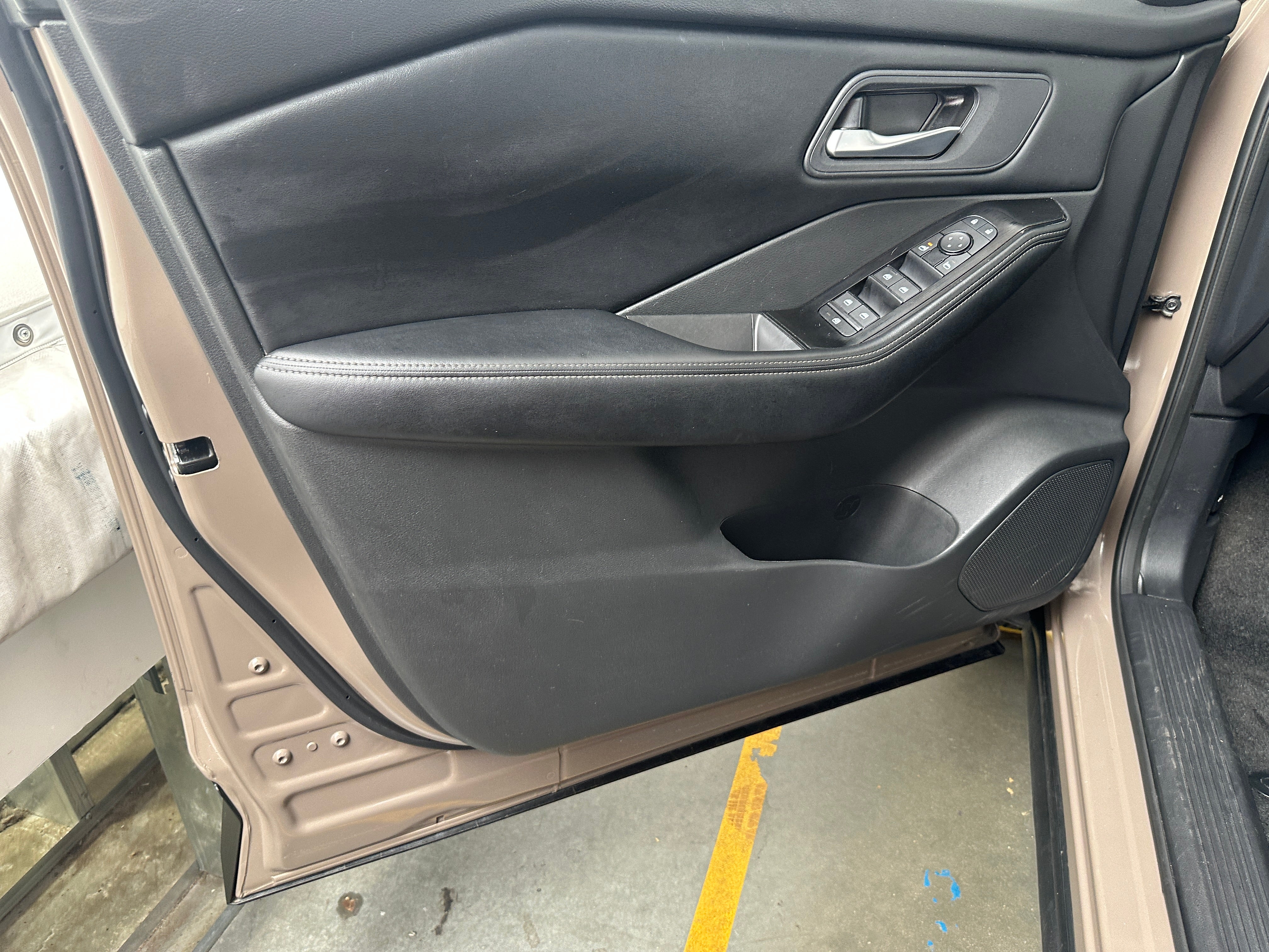 nissan rogue 2025 5N1BT3BA3SC771427 image nissan rogue 2025 5N1BT3BA3SC771427 image