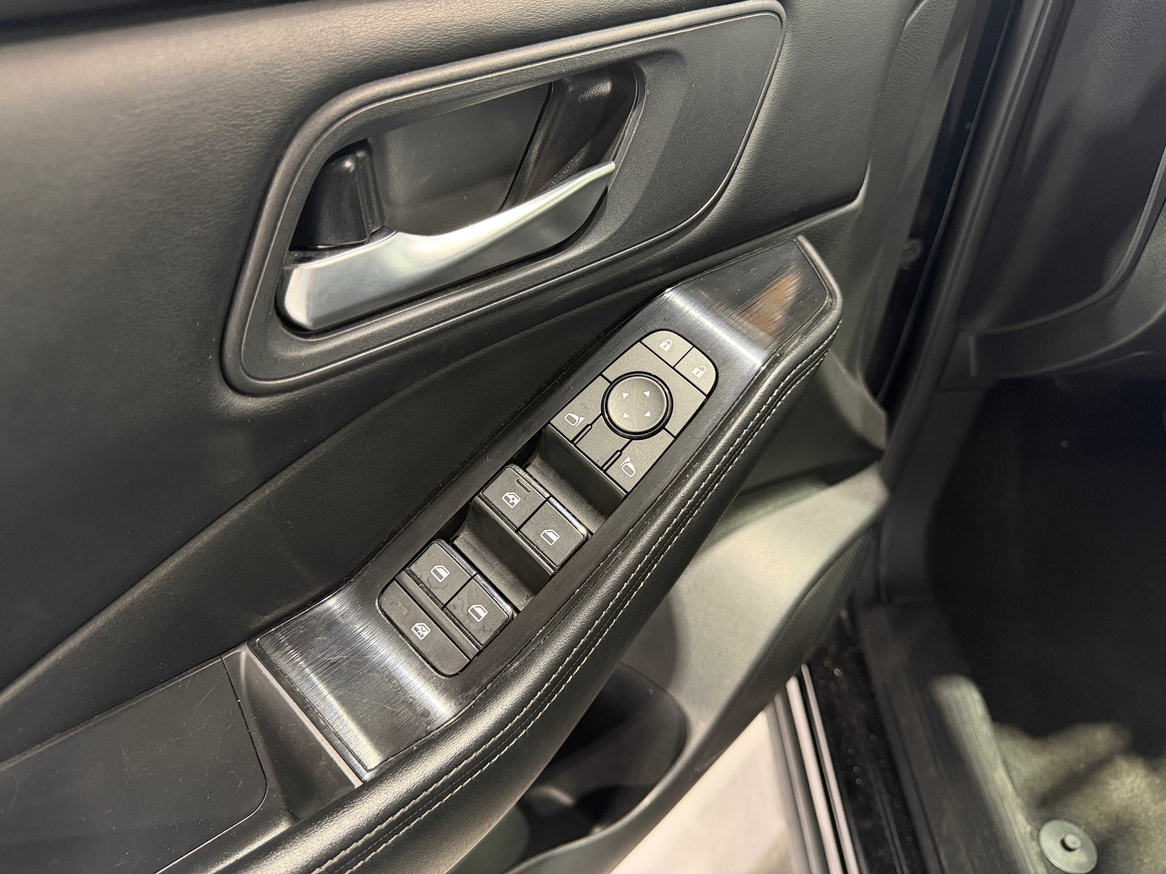 nissan rogue 2025 5N1BT3BB9SC774616 image nissan rogue 2025 5N1BT3BB9SC774616 image