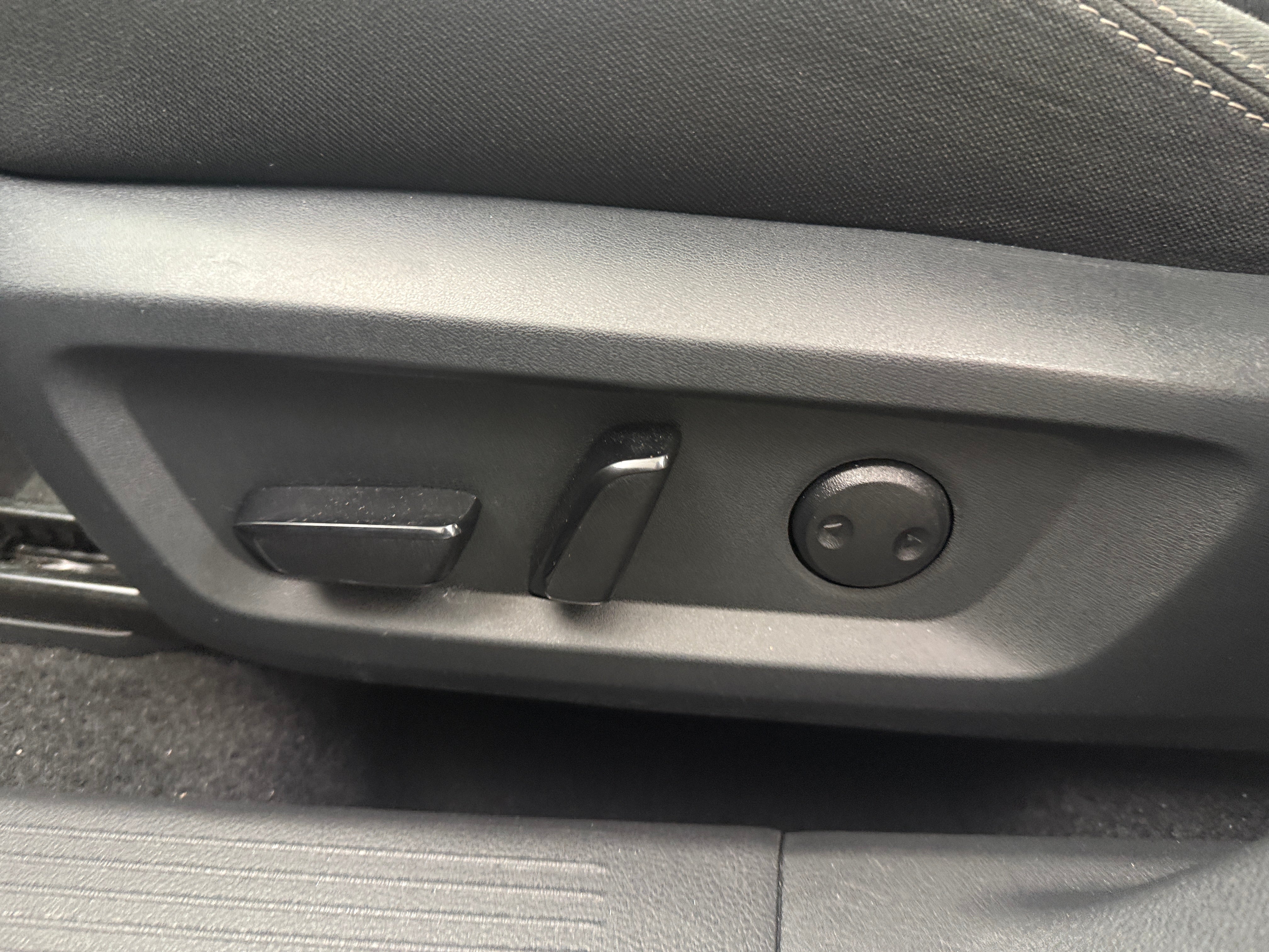nissan rogue 2025 5N1BT3BA9SC812157 image nissan rogue 2025 5N1BT3BA9SC812157 image
