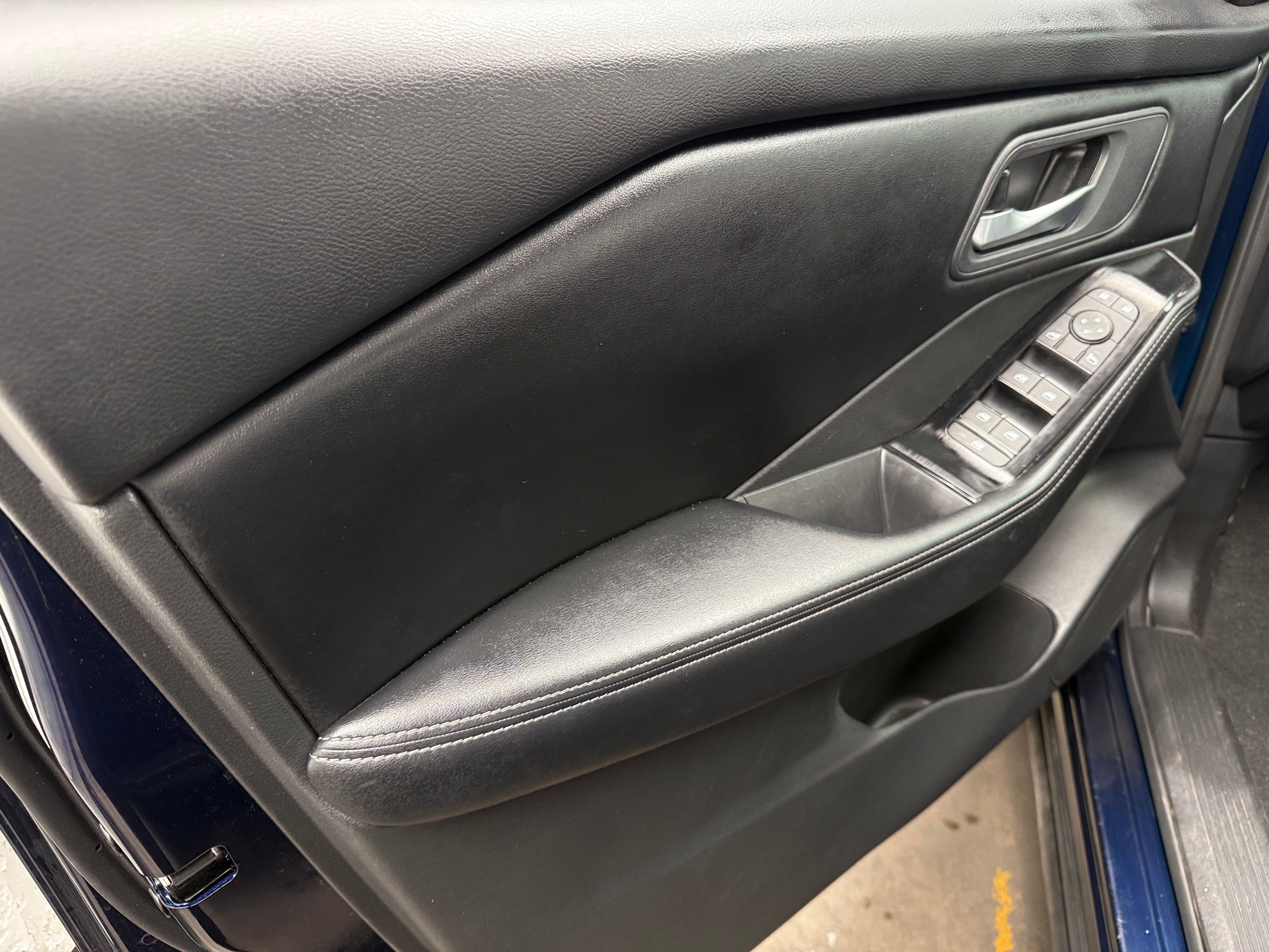 nissan rogue 2025 5N1BT3BB8SC805581 image nissan rogue 2025 5N1BT3BB8SC805581 image