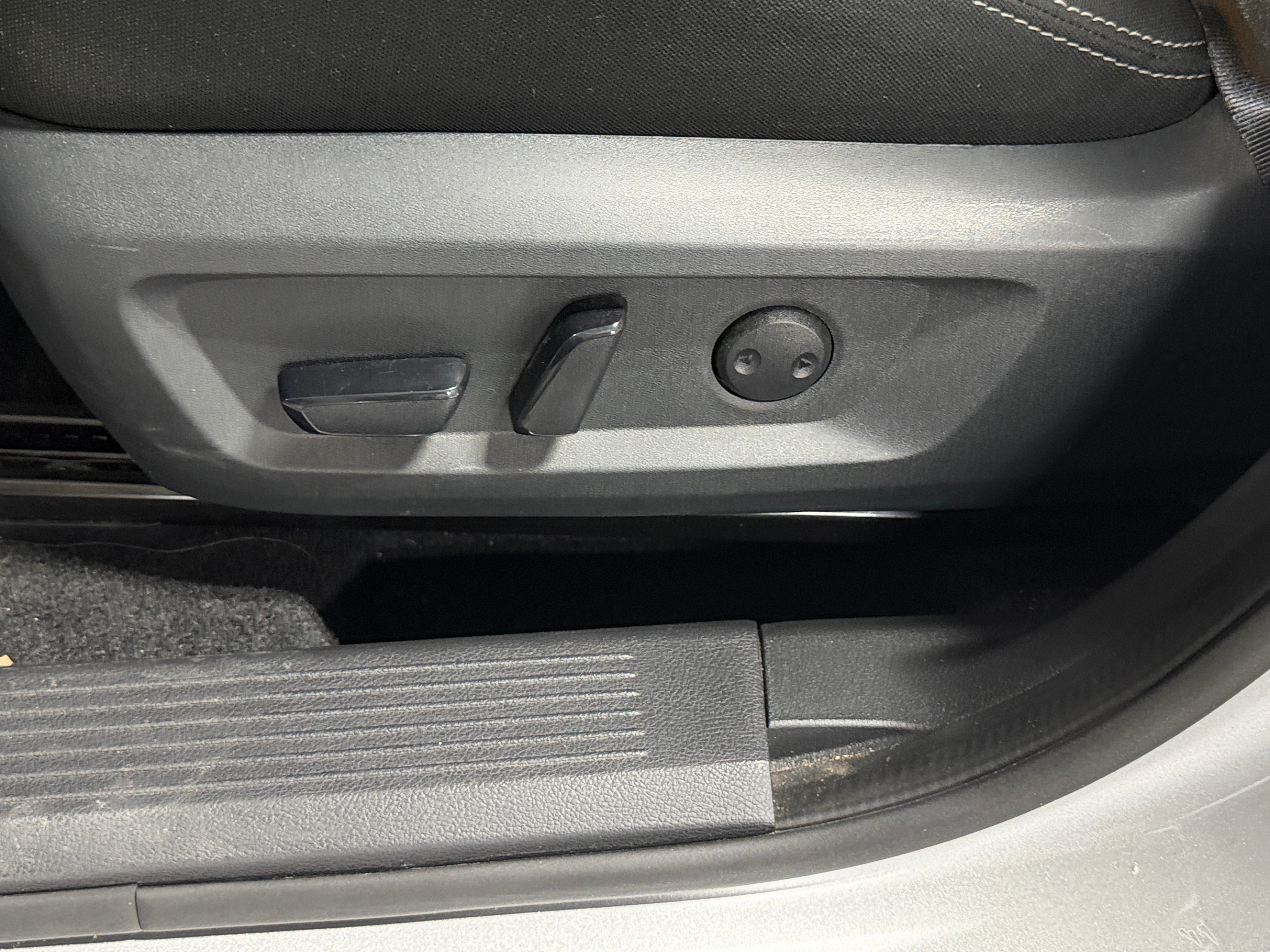 nissan rogue 2025 5N1BT3BA9SC819951 image