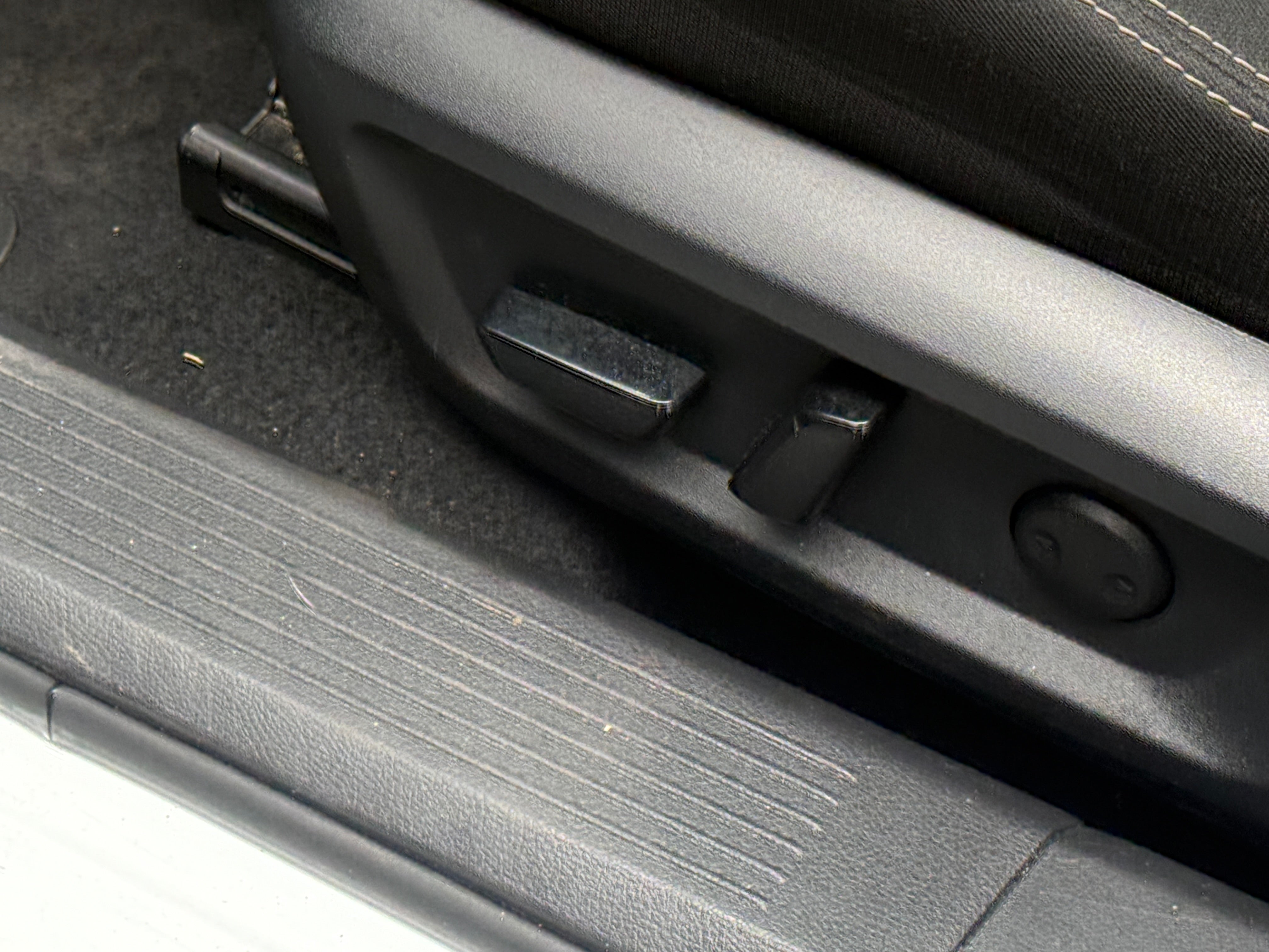 nissan rogue 2025 5N1BT3BAXSC795255 image nissan rogue 2025 5N1BT3BAXSC795255 image