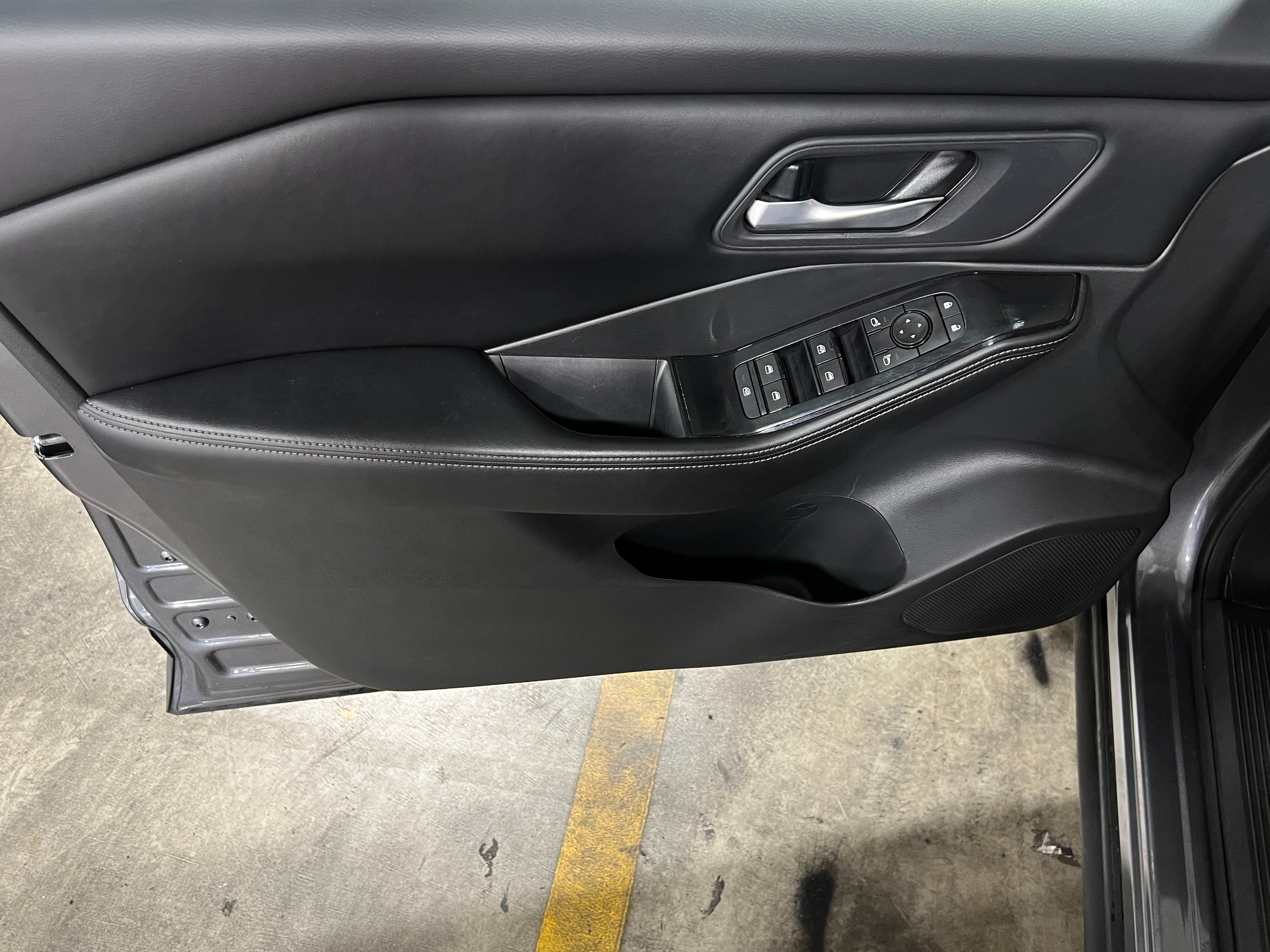 nissan rogue 2025 5N1BT3BA5SC802161 image nissan rogue 2025 5N1BT3BA5SC802161 image