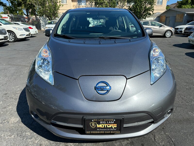 nissan leaf 2017 1N4BZ0CP5HC304447 image nissan leaf 2017 1N4BZ0CP5HC304447 image
