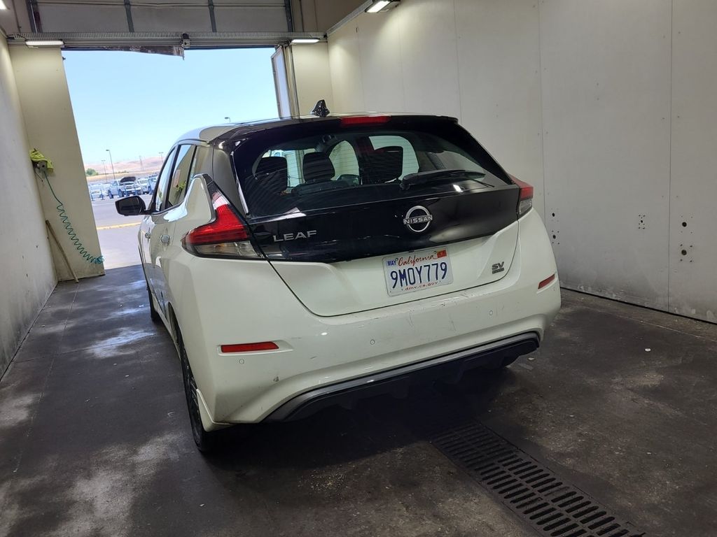 nissan leaf 2024 1N4CZ1CV5RC553017 image nissan leaf 2024 1N4CZ1CV5RC553017 image