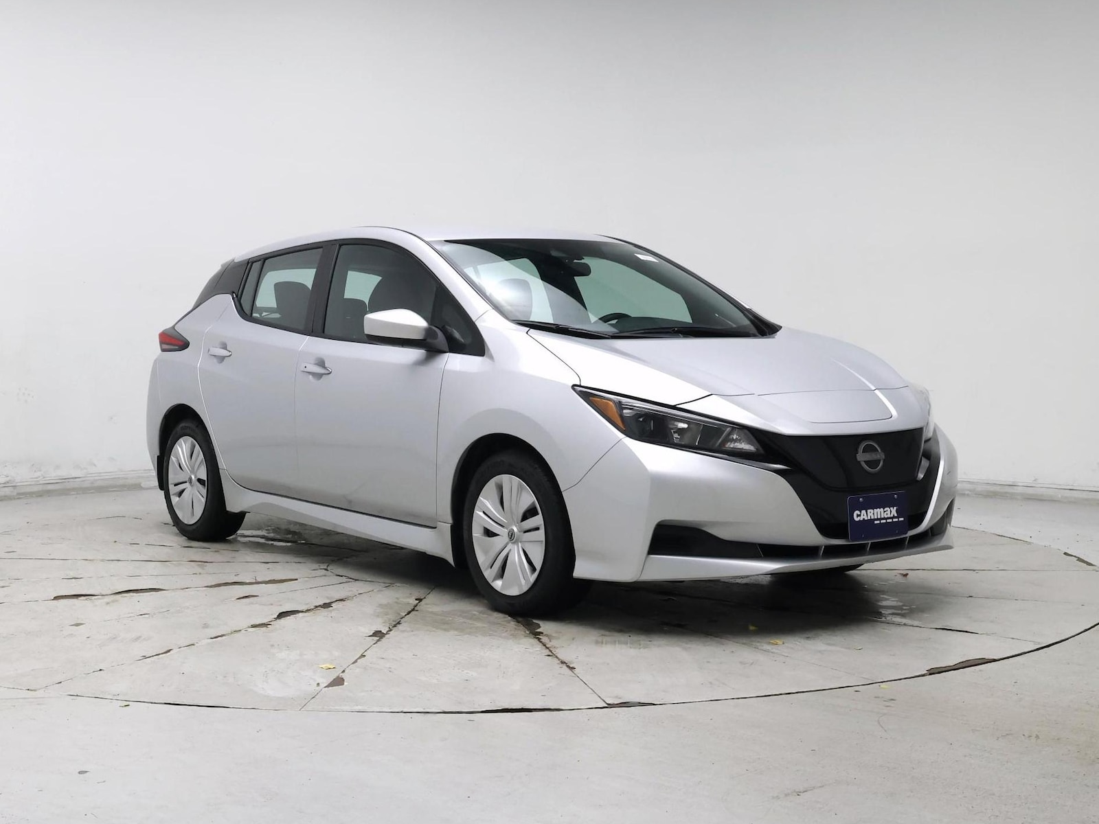 nissan leaf 2024 1N4AZ1BV6RC555156 image nissan leaf 2024 1N4AZ1BV6RC555156 image
