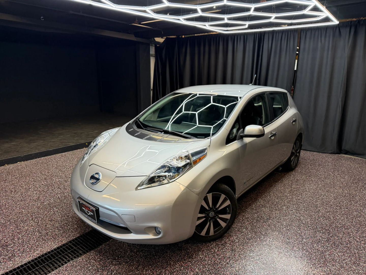nissan leaf 2014 1N4AZ0CP0EC334317 image nissan leaf 2014 1N4AZ0CP0EC334317 image