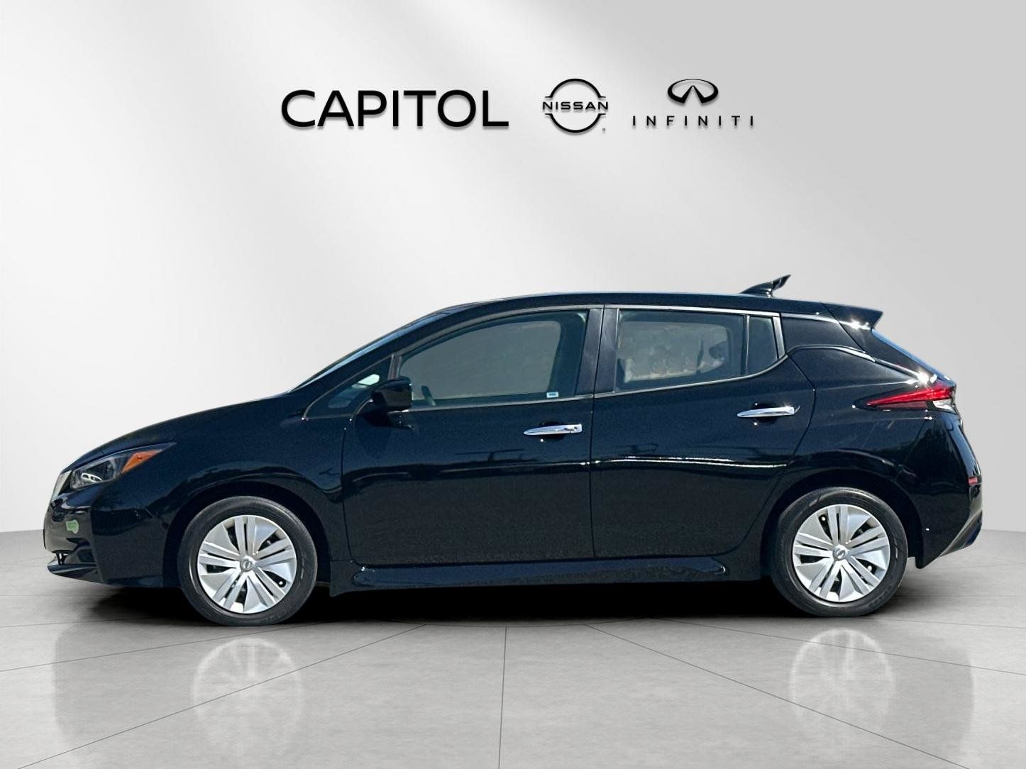 nissan leaf 2022 1N4AZ1BV0NC560170 image nissan leaf 2022 1N4AZ1BV0NC560170 image