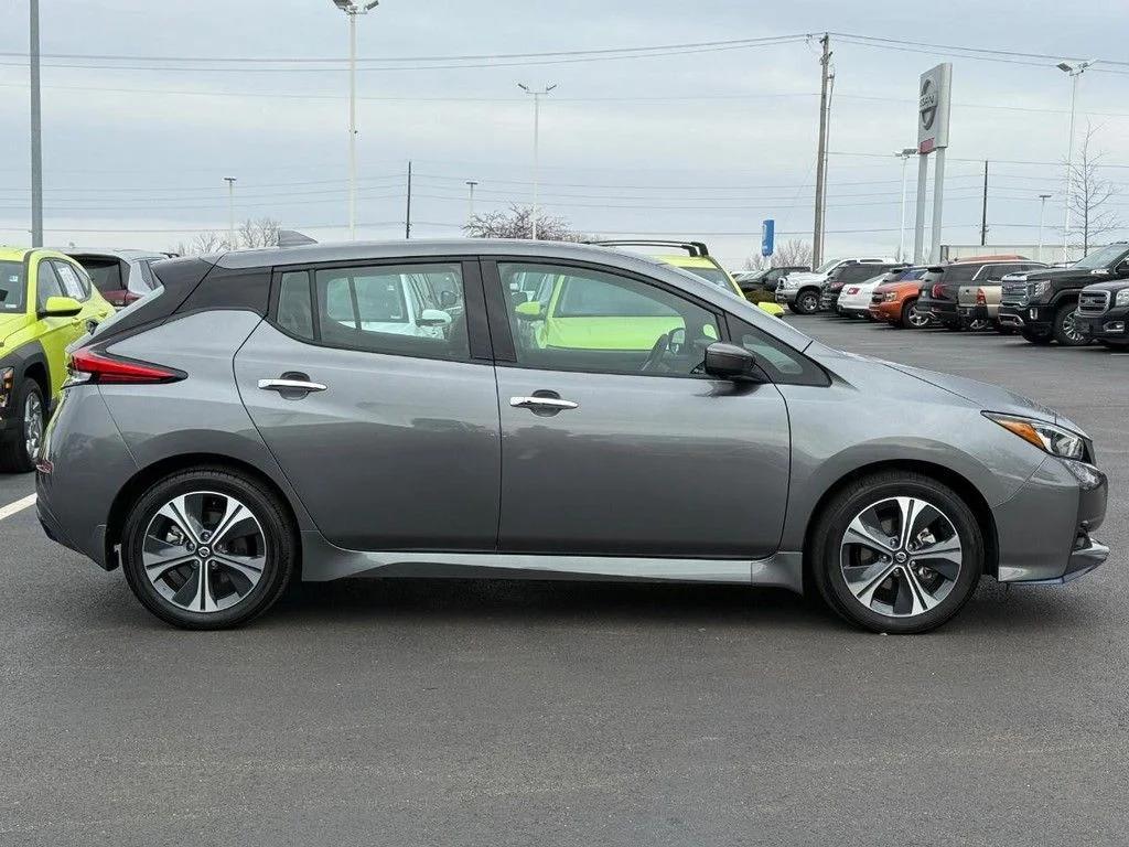 nissan leaf 2022 1N4BZ1DV9NC555809 image nissan leaf 2022 1N4BZ1DV9NC555809 image