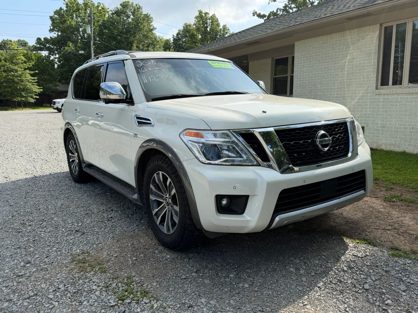 nissan armada 2018 JN8AY2NC7JX503159 image nissan armada 2018 JN8AY2NC7JX503159 image