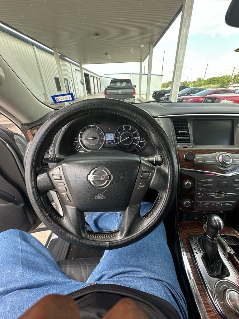 nissan armada 2018 JN8AY2NCXJX502006 image nissan armada 2018 JN8AY2NCXJX502006 image