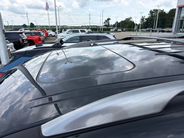 nissan armada 2018 JN8AY2NEXJ9734210 image nissan armada 2018 JN8AY2NEXJ9734210 image