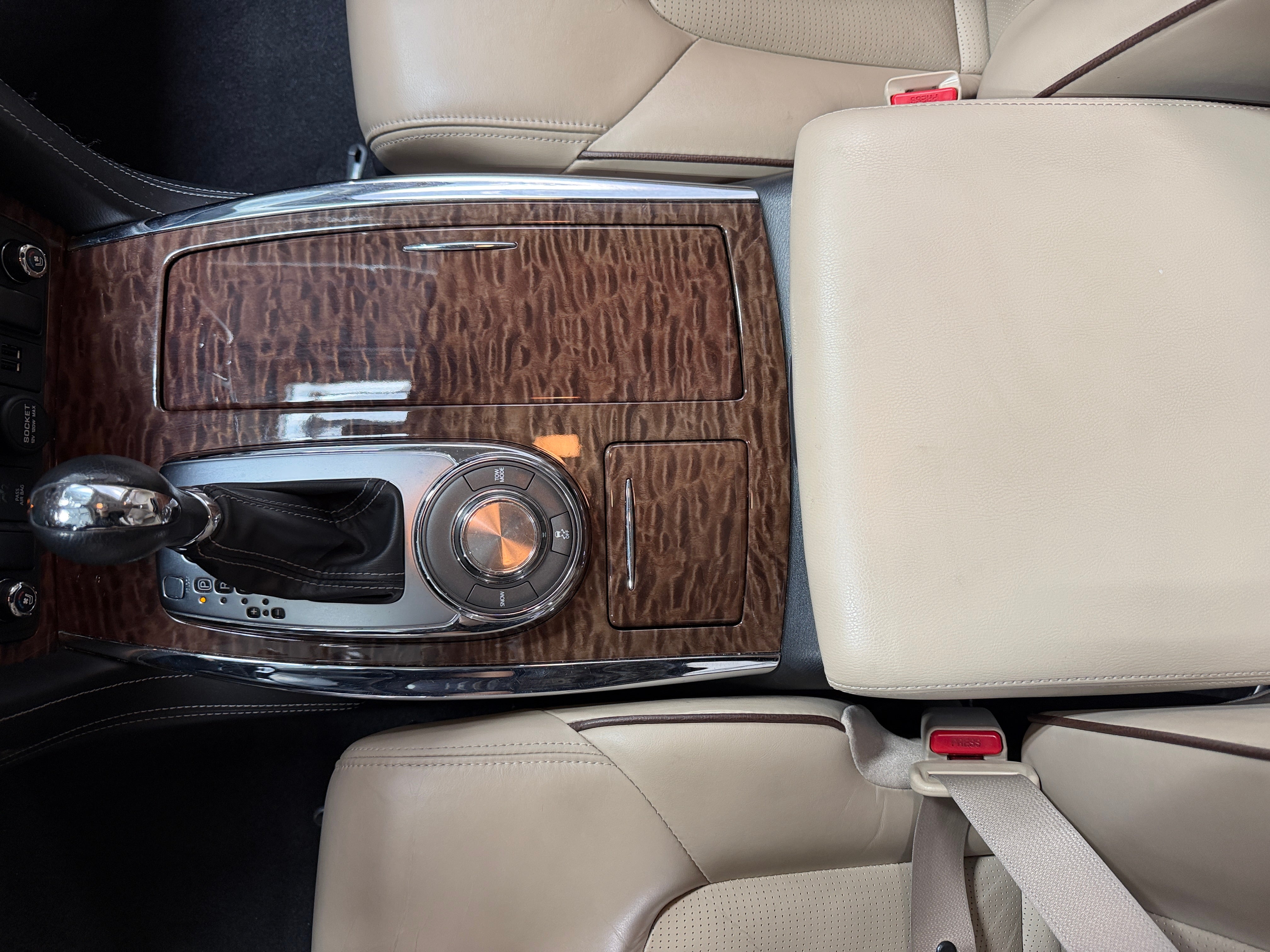 nissan armada 2018 JN8AY2ND9J9059280 image nissan armada 2018 JN8AY2ND9J9059280 image