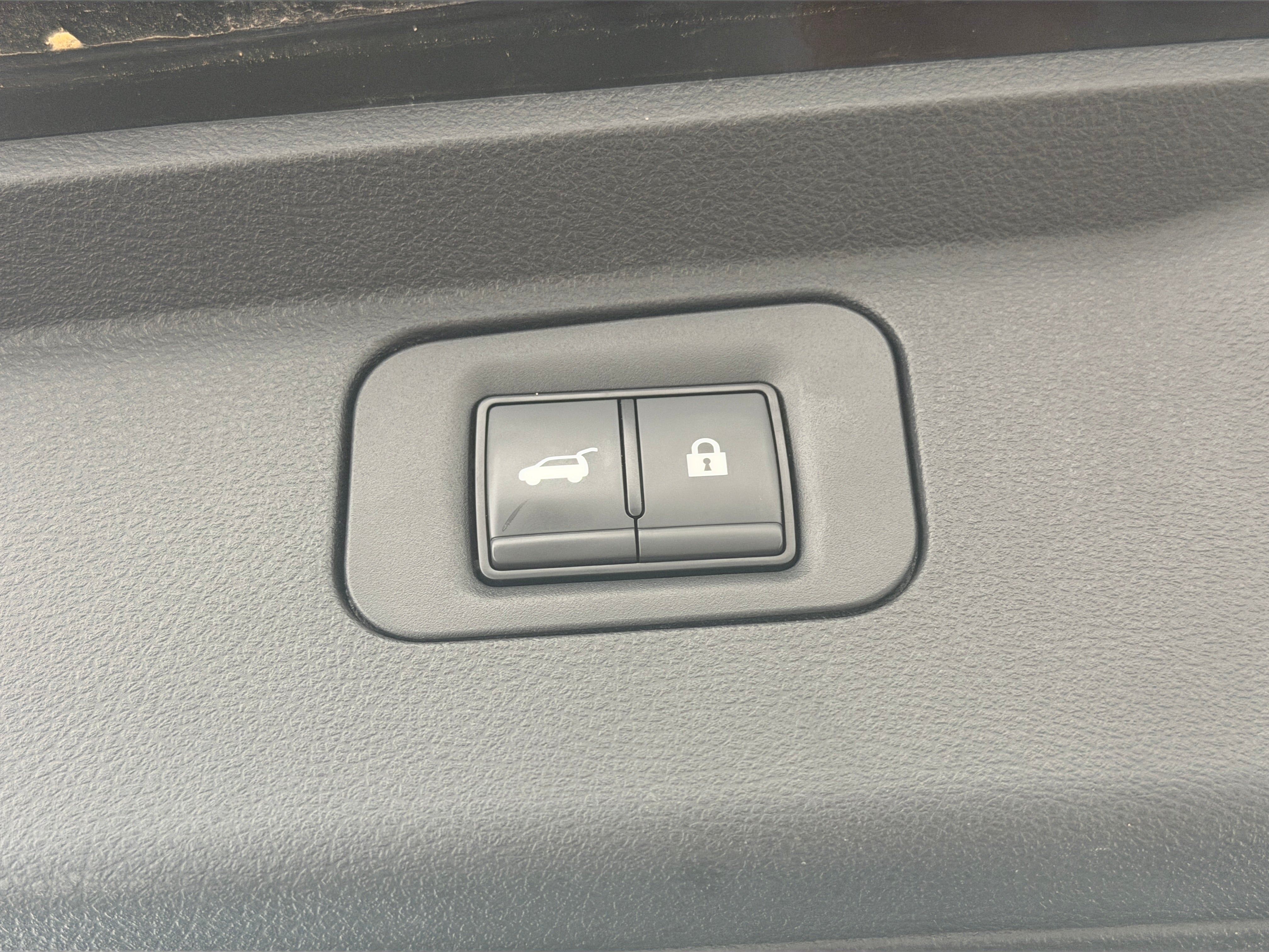 nissan armada 2026 JN8AY3BAXT9015615 image