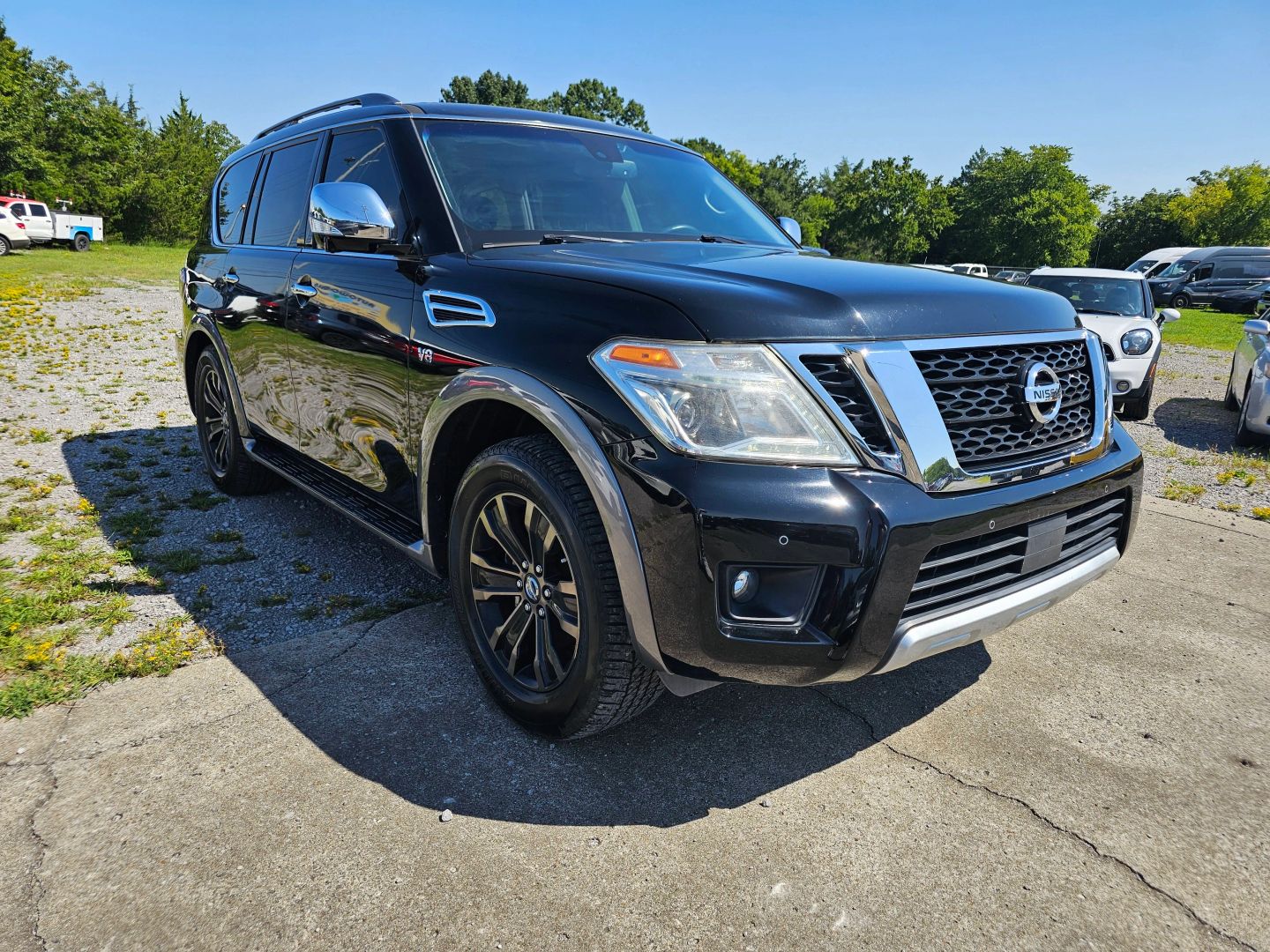 nissan armada 2017 JN8AY2NF8H9303321 image nissan armada 2017 JN8AY2NF8H9303321 image